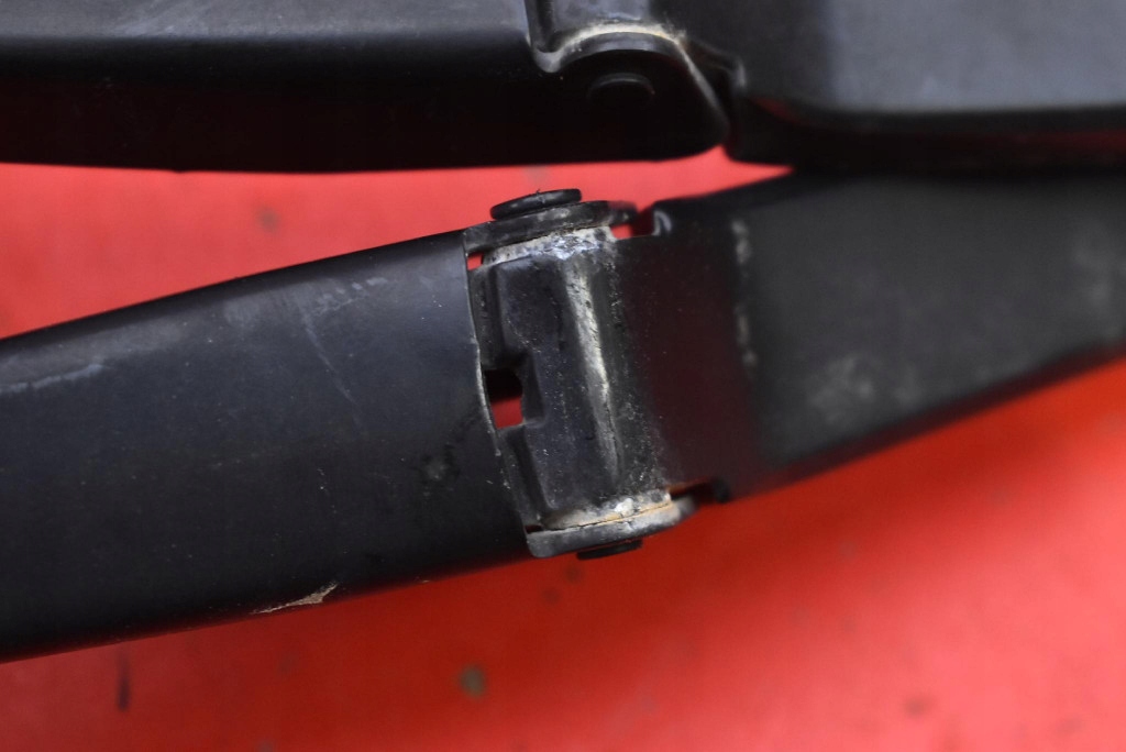 wiper arm front EU 4G1955407D 4G1955408D AUDI A6 C7 14-20