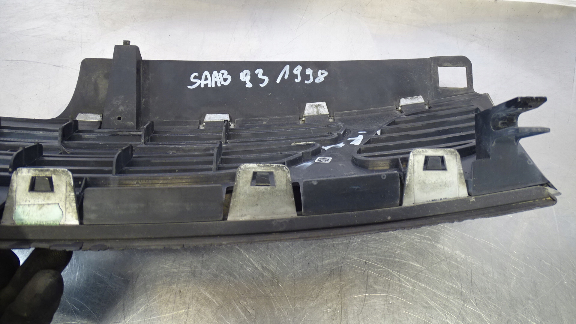 решетка радиатора SAAB 9-3 2.2