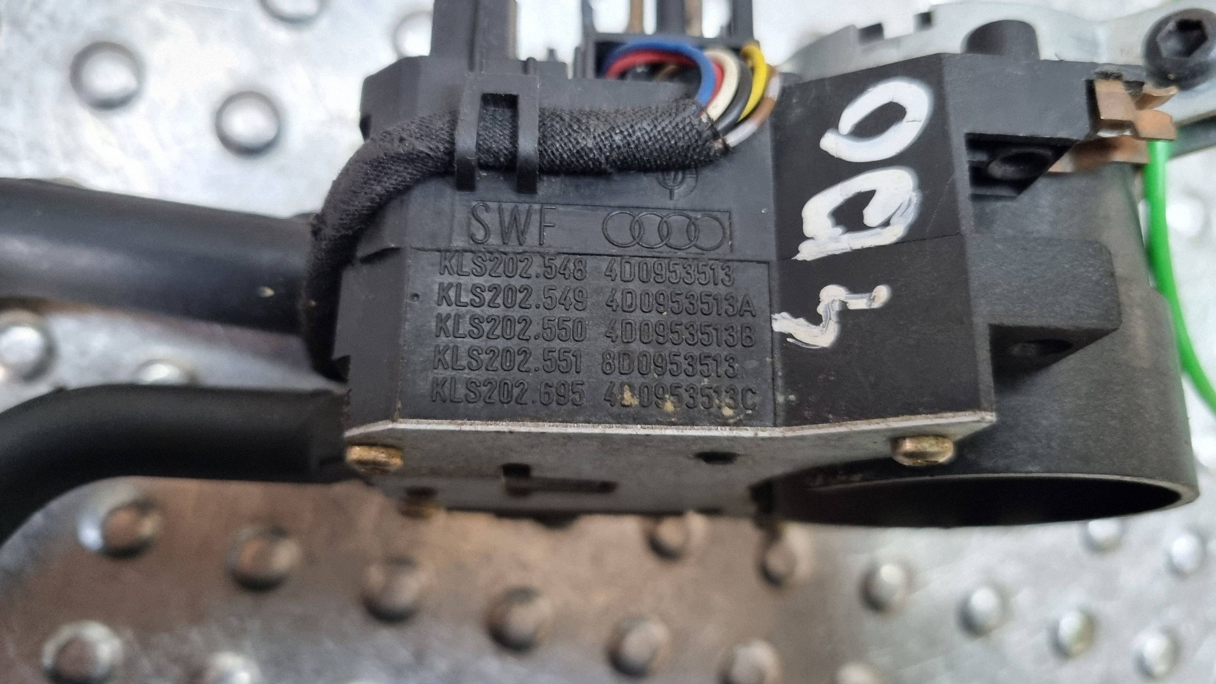 commodo commande levier commodo sous volant 4D0953513 4D0953513A 4D0953513C AUDI A4 B5