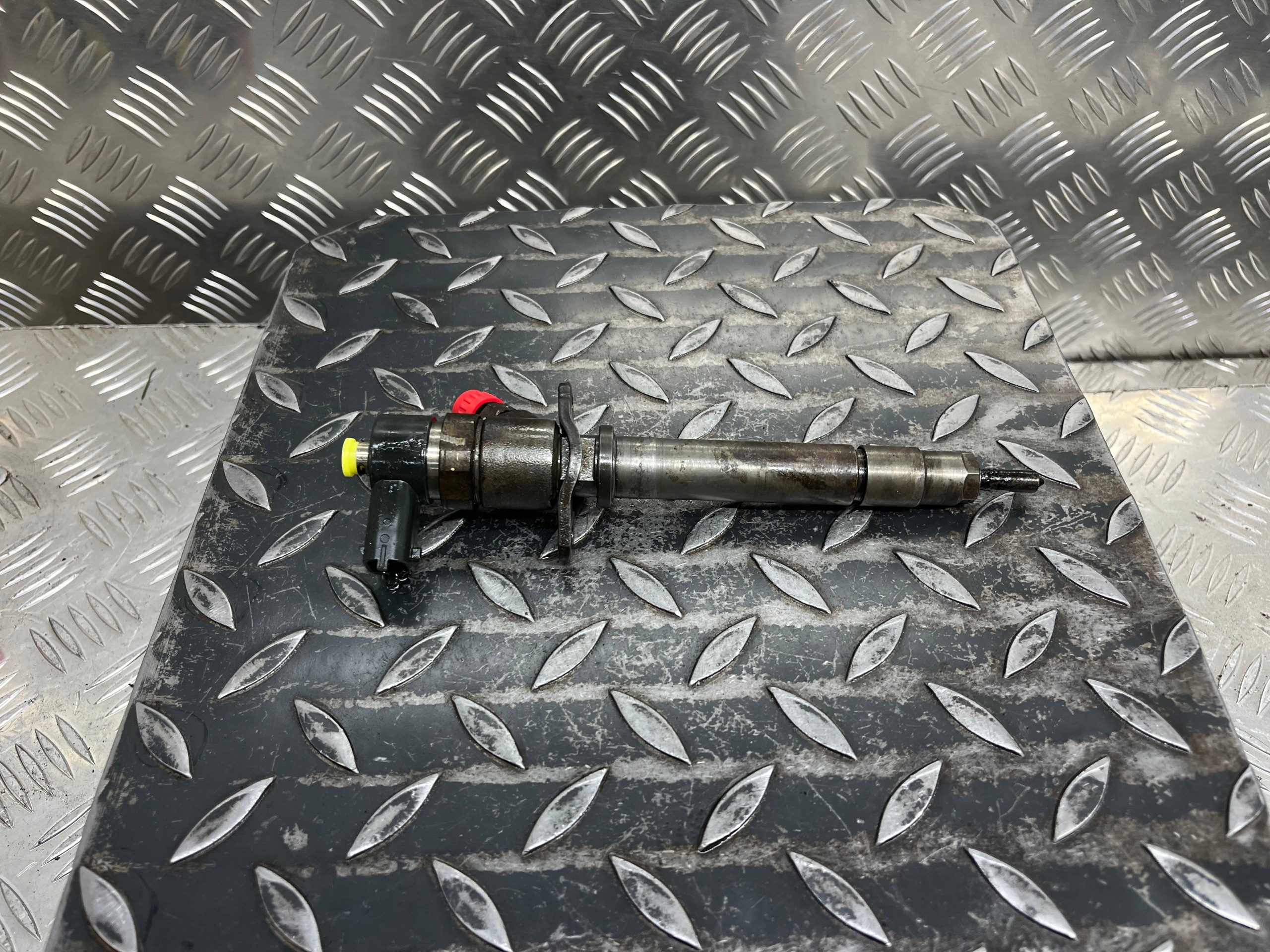 nozzle injector VOLVO XC90 0445110078