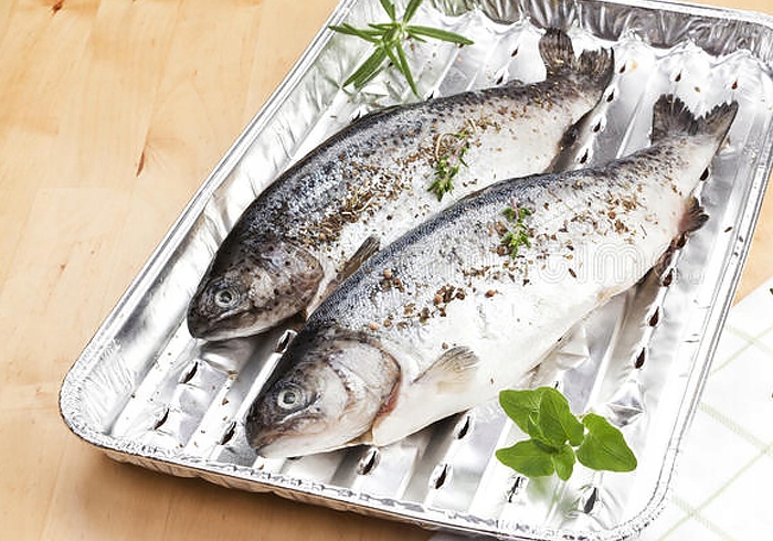 TACKA TACKI ALUMINIOWA NA GRILLA TACKA GRILL 5szt Kod producenta TACKI GRILLOWE ALUMINIOWE 5szt.