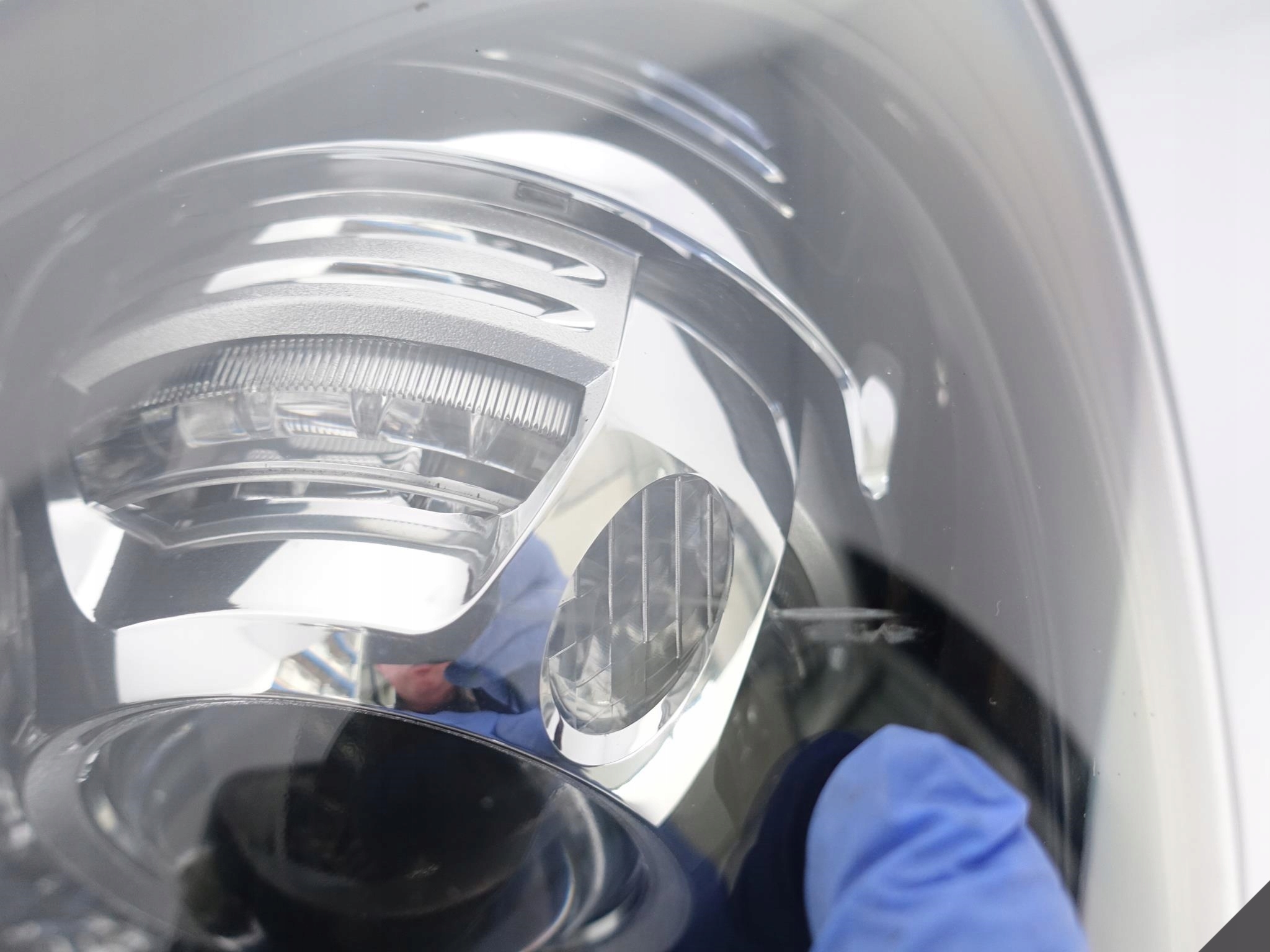 PORSCHE CAYENNE 7P5 958 10-14 TURBO GTS XENON+LED Rodzaj świateł mijania Ksenonowe