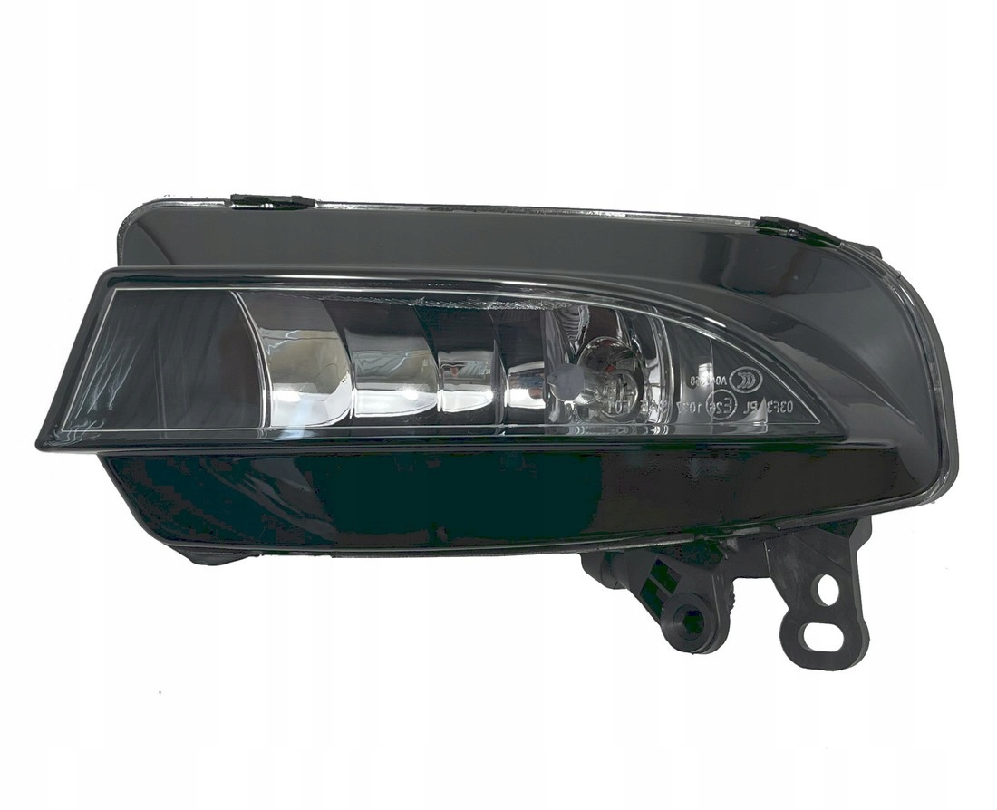 8T0941699 - Протитуманна фара ліва AUDI A5 LIFT 11-16R