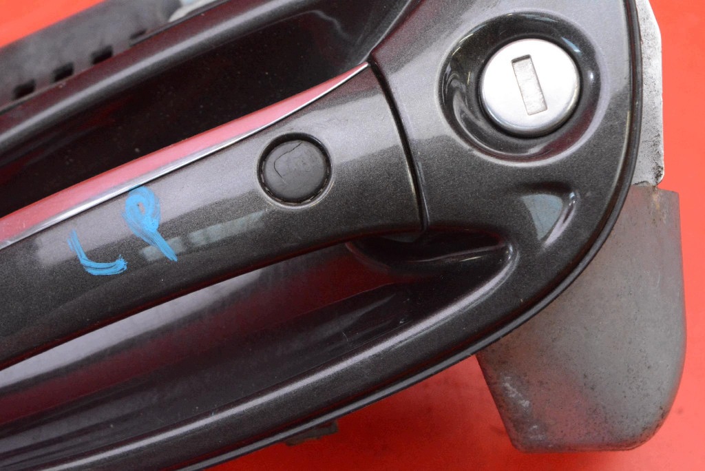 handle left front front LM9Z 97053706300 PORSCHE PANAMERA 970 09-13