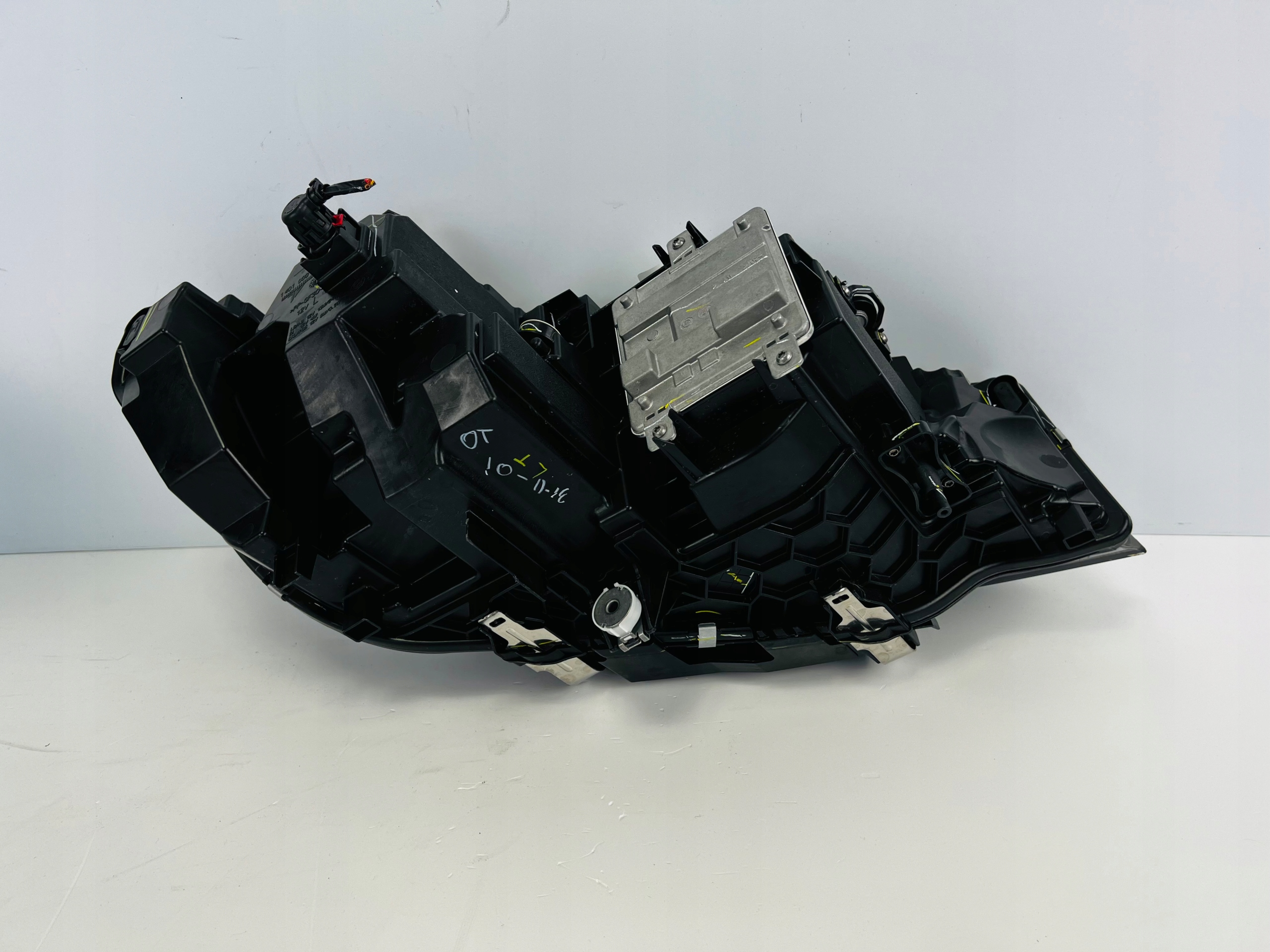 lights front FULL LED BMW G20 9481713 9481714