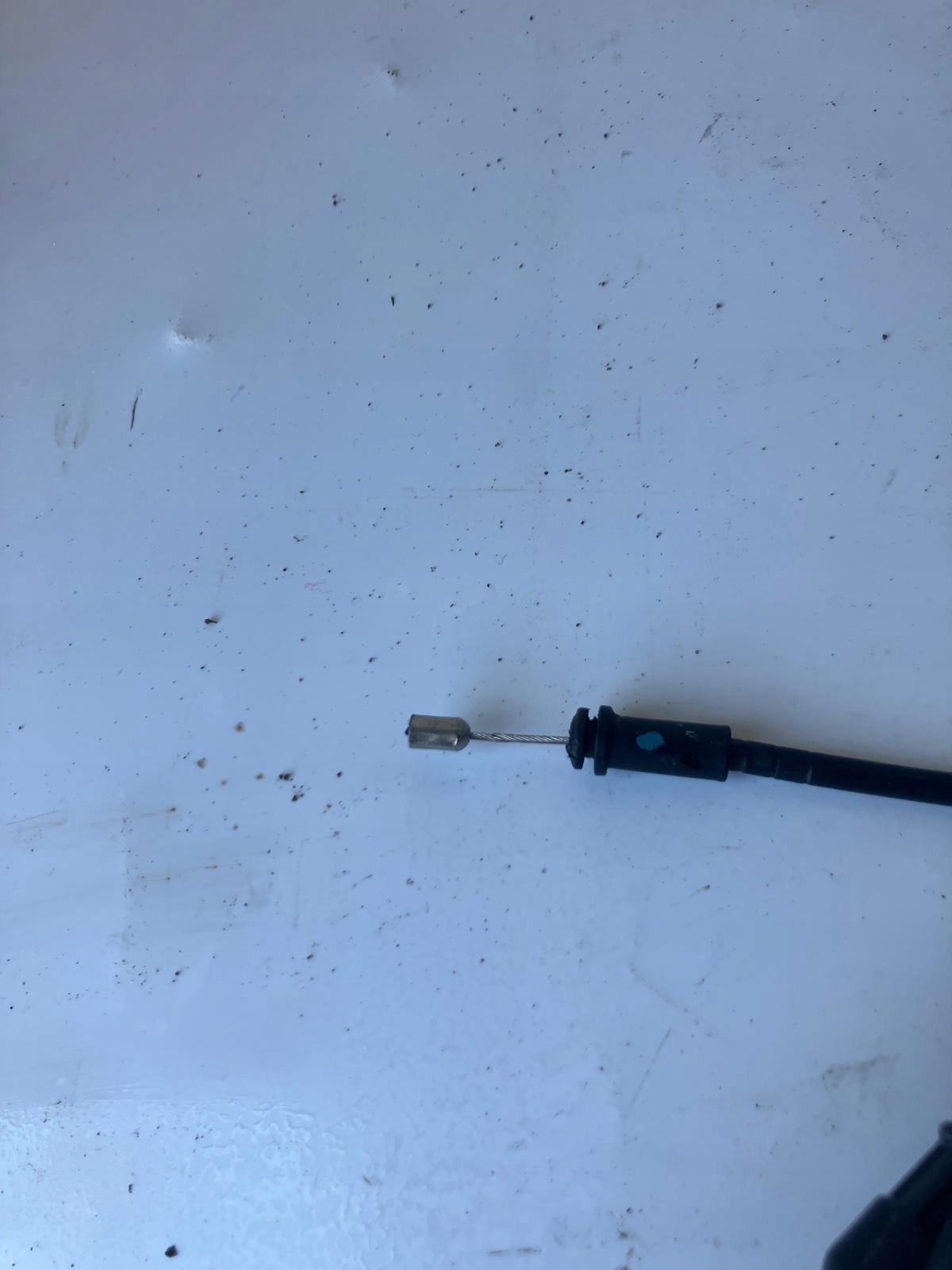 Câble pour l’ouverture du capot RENAULT ZOE