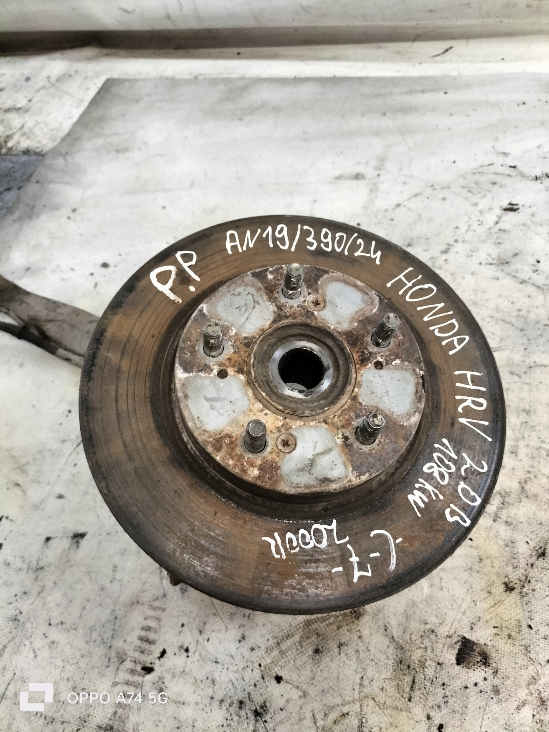 HONDA CR-V and 95-02 2,0 B swing right front