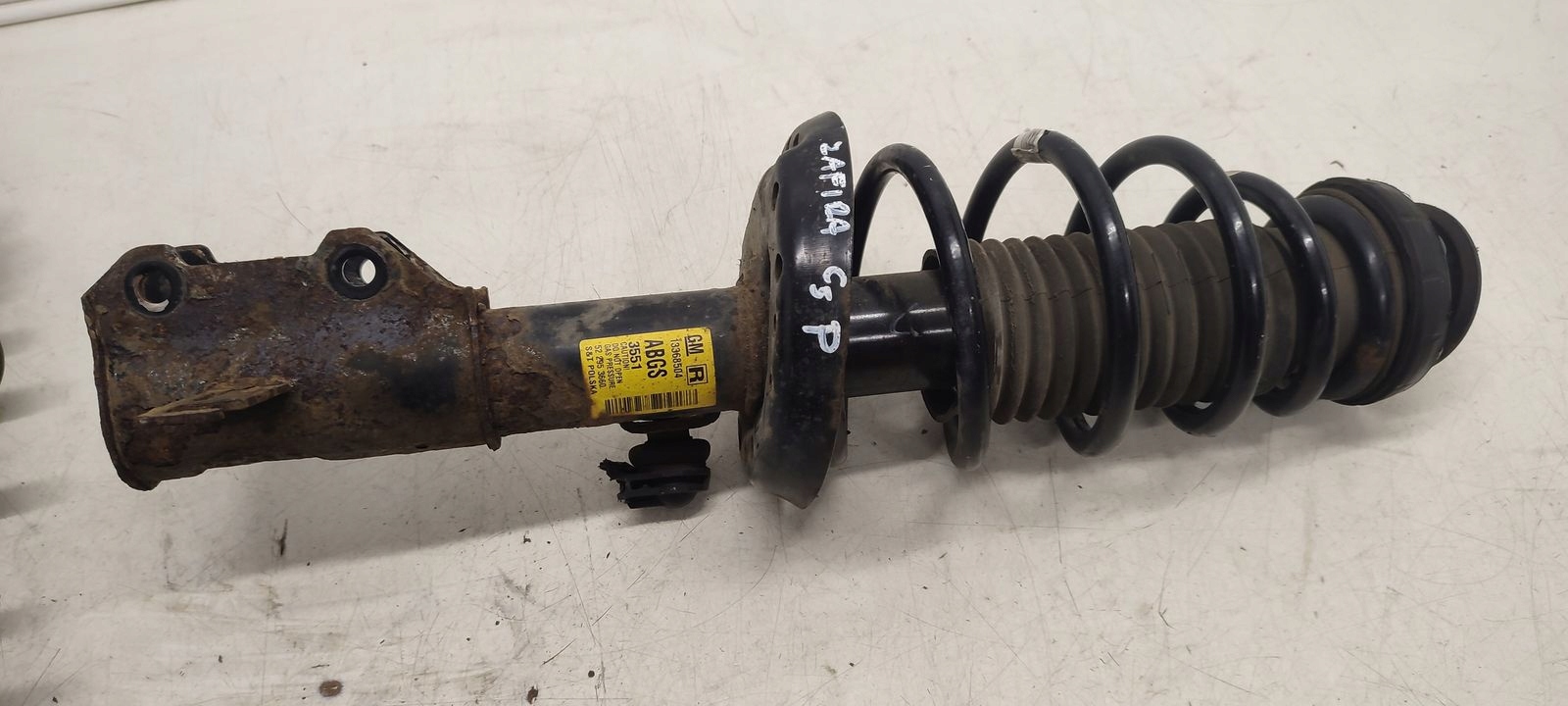 shock absorber spring front sususpension Opel Zafira C 1,6 16V CNG