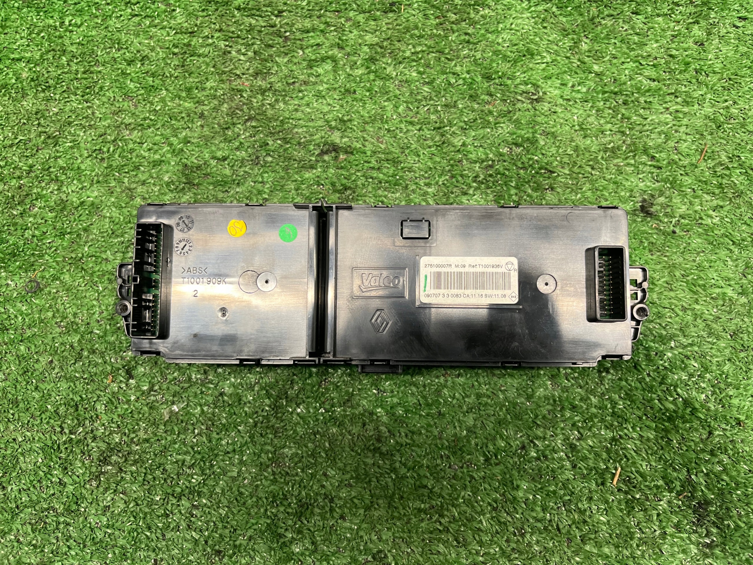 upravljačka rešetka ventilacije RENAULT MEGANE 3