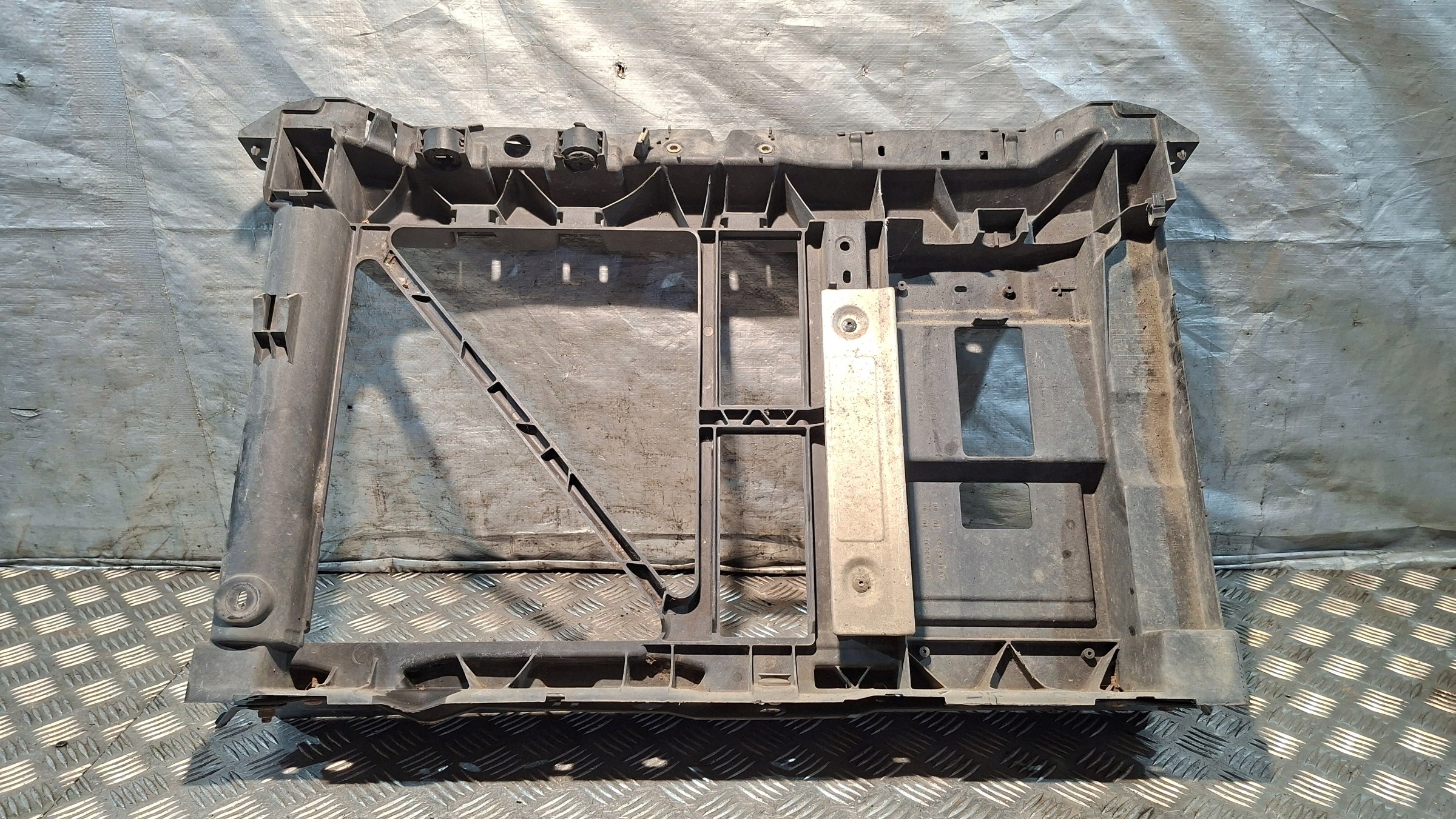 support panel for radiators pillar CITROEN C2 1.4