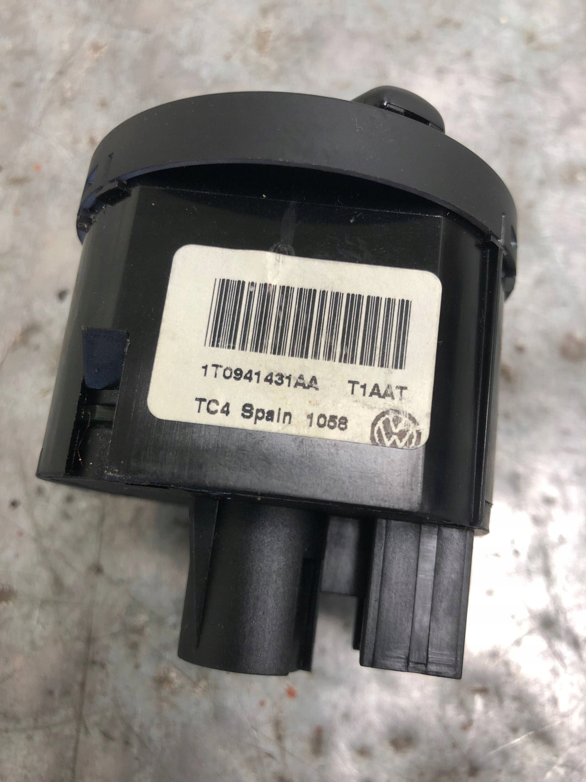 switch light switch VW TOURAN and LIFT 1T0941431AA