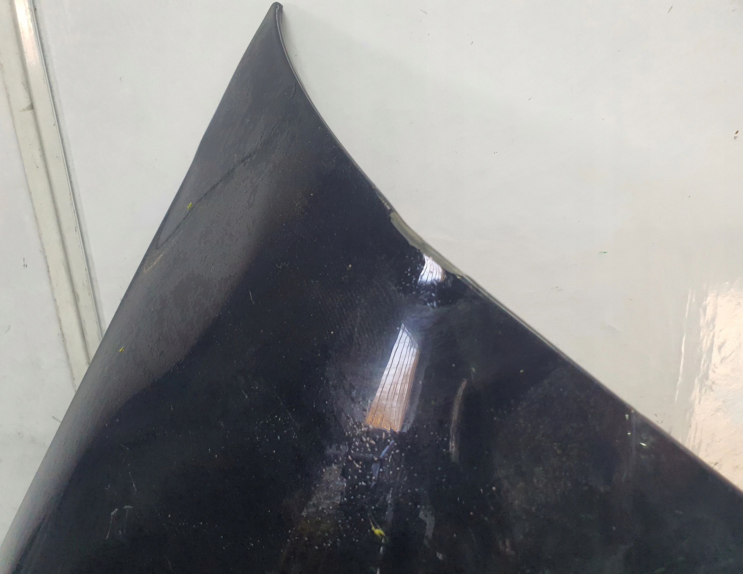 fender right Mercedes A 169 04
