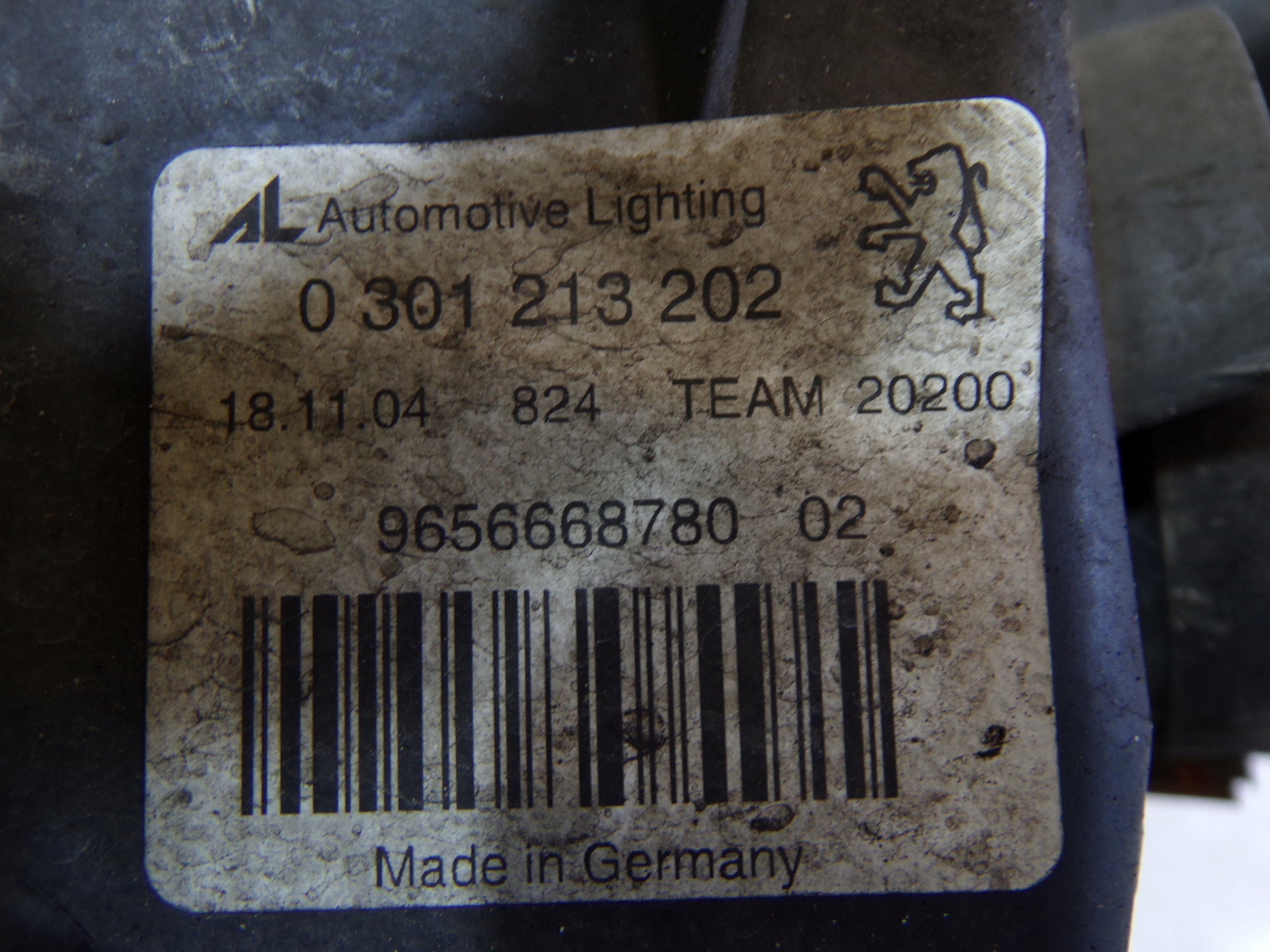light front front right PEUGEOT 407 (1) (K)