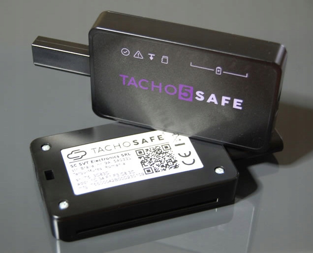 CZYTNIK KART KIEROWCÓW I TACHOGRAFÓW Tacho5Safe SMART 4.1 G2v2 + APLIKACJA Wyświetlacz tak