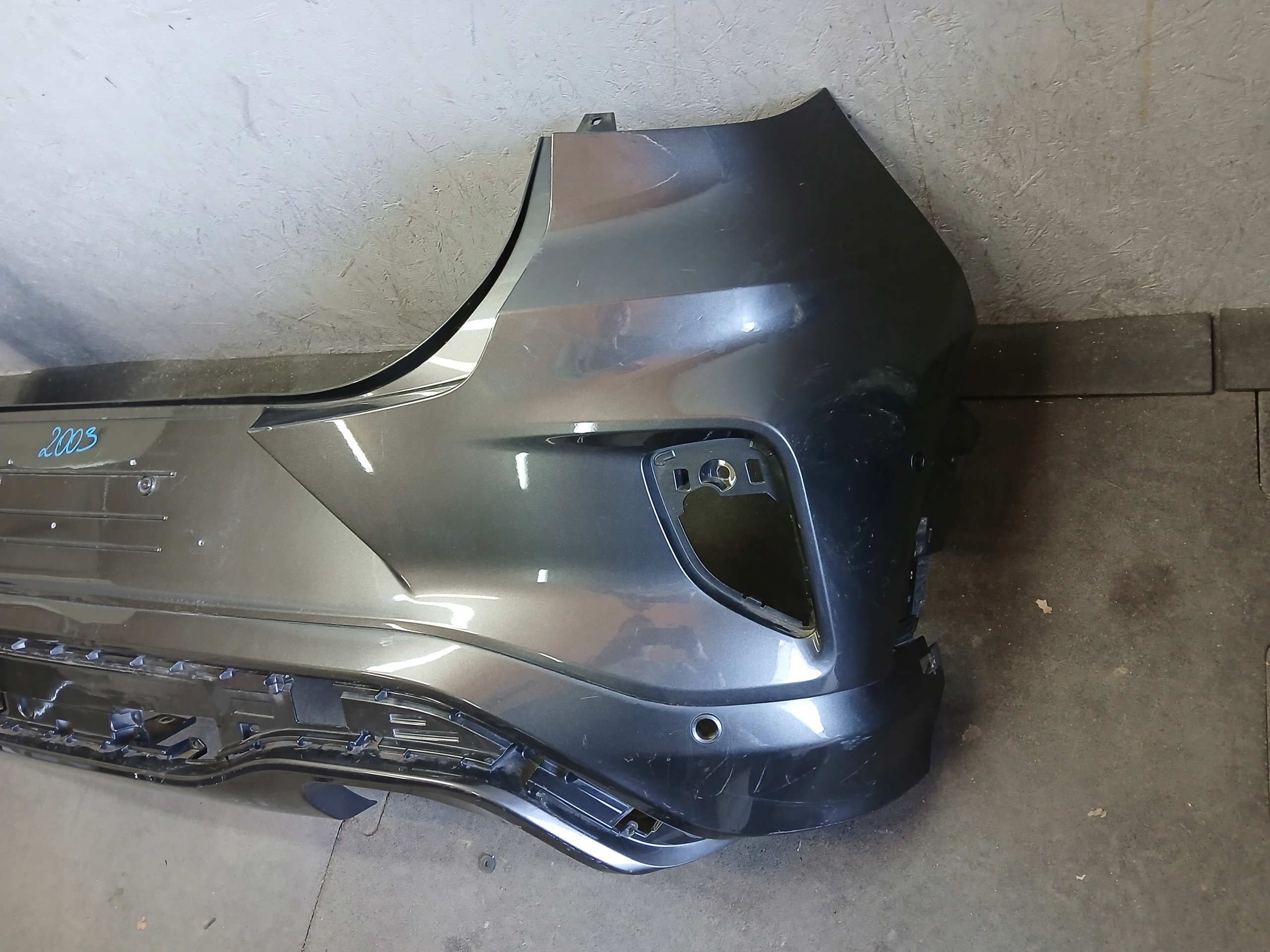 nárazník zadok FORD PUMA MK2 ST