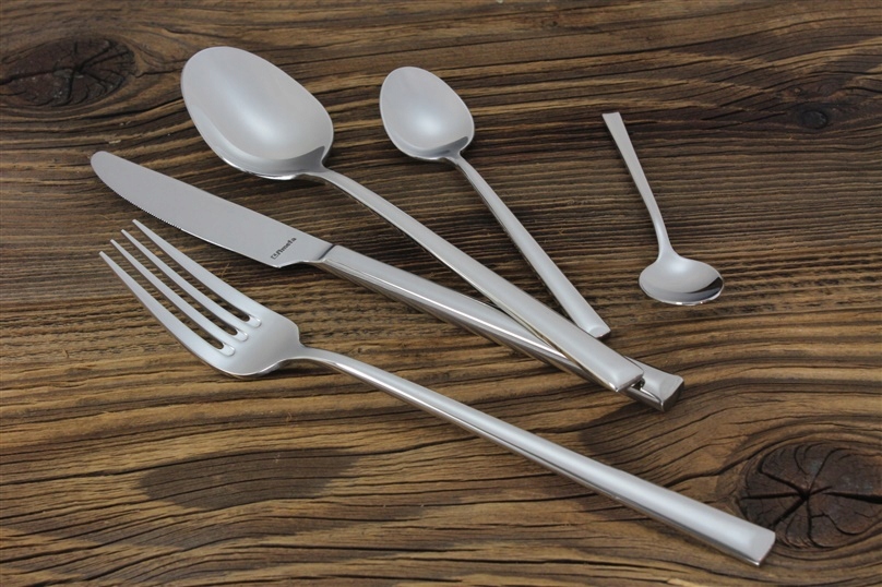 Amefa Metropole widelec stołowy EAN (GTIN) 8711155058557