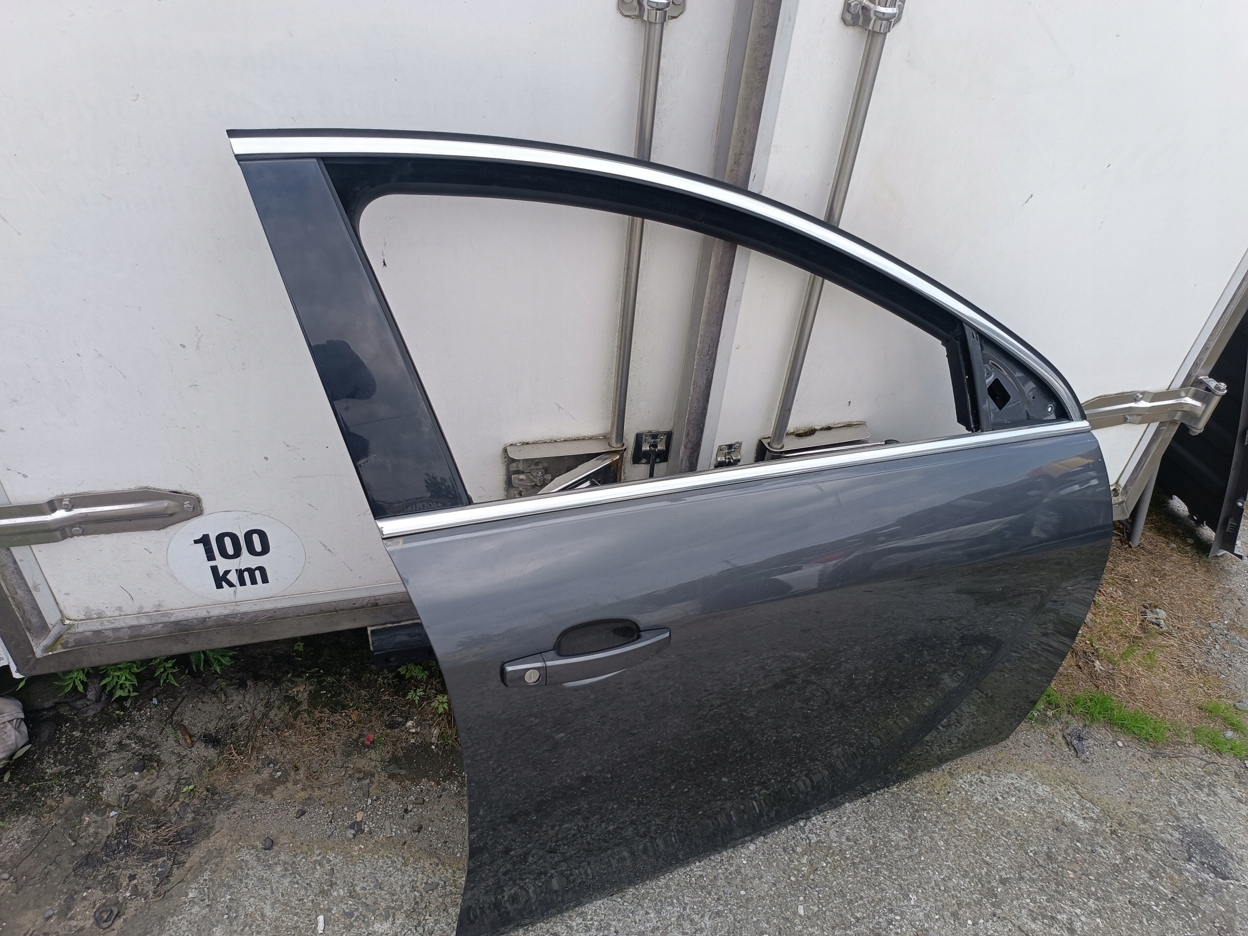 OPEL INSIGNIA A KOMBI DRZWI PRZÓD PRAWE Producent części Opel OE