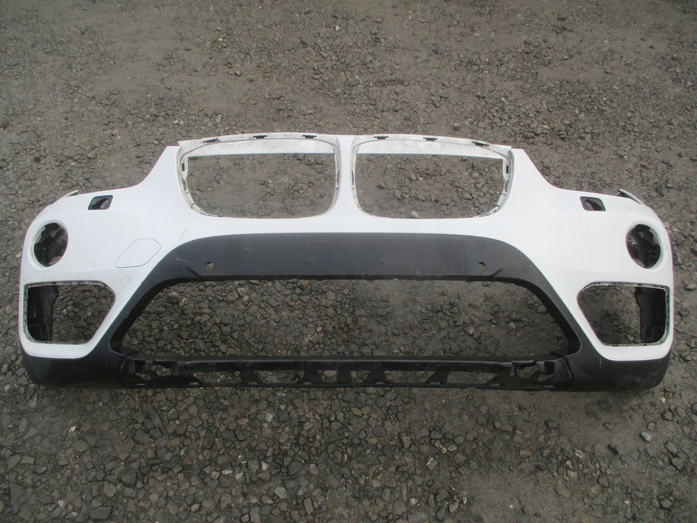 front bumper BMW X1 F48 2015R->