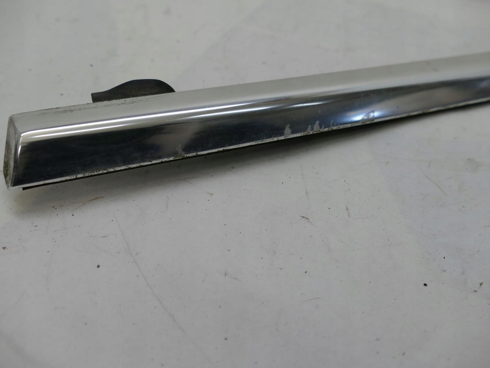 MERCEDES W207 A207 CABRIO moulding dust P.T