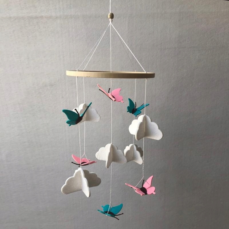 Ręcznie robione łóżeczko dziecięce z filcu Marka inna