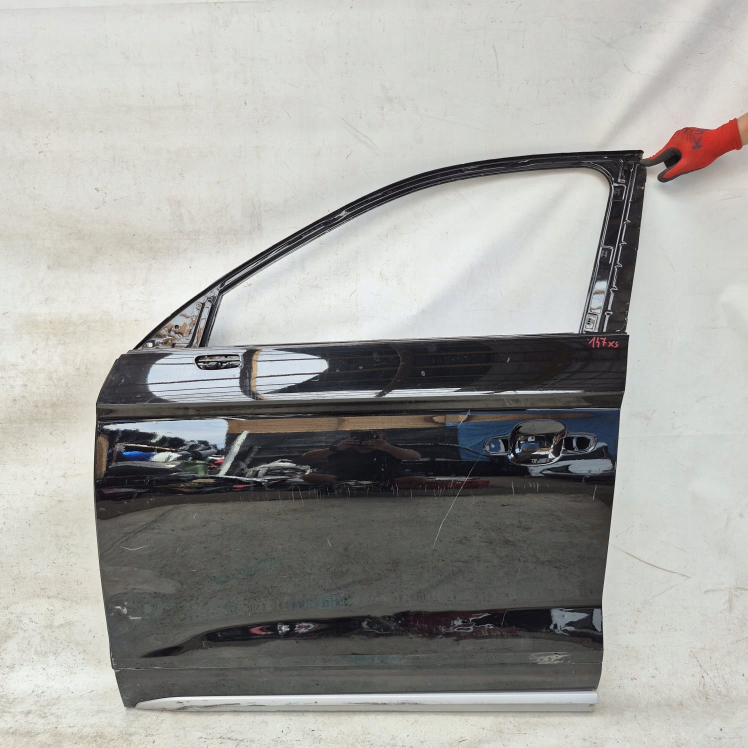 AUDI Q5 II 80A 16- DRZWI LEWE PRZÓD PRZEDNIE LISTWA NA DRZWI