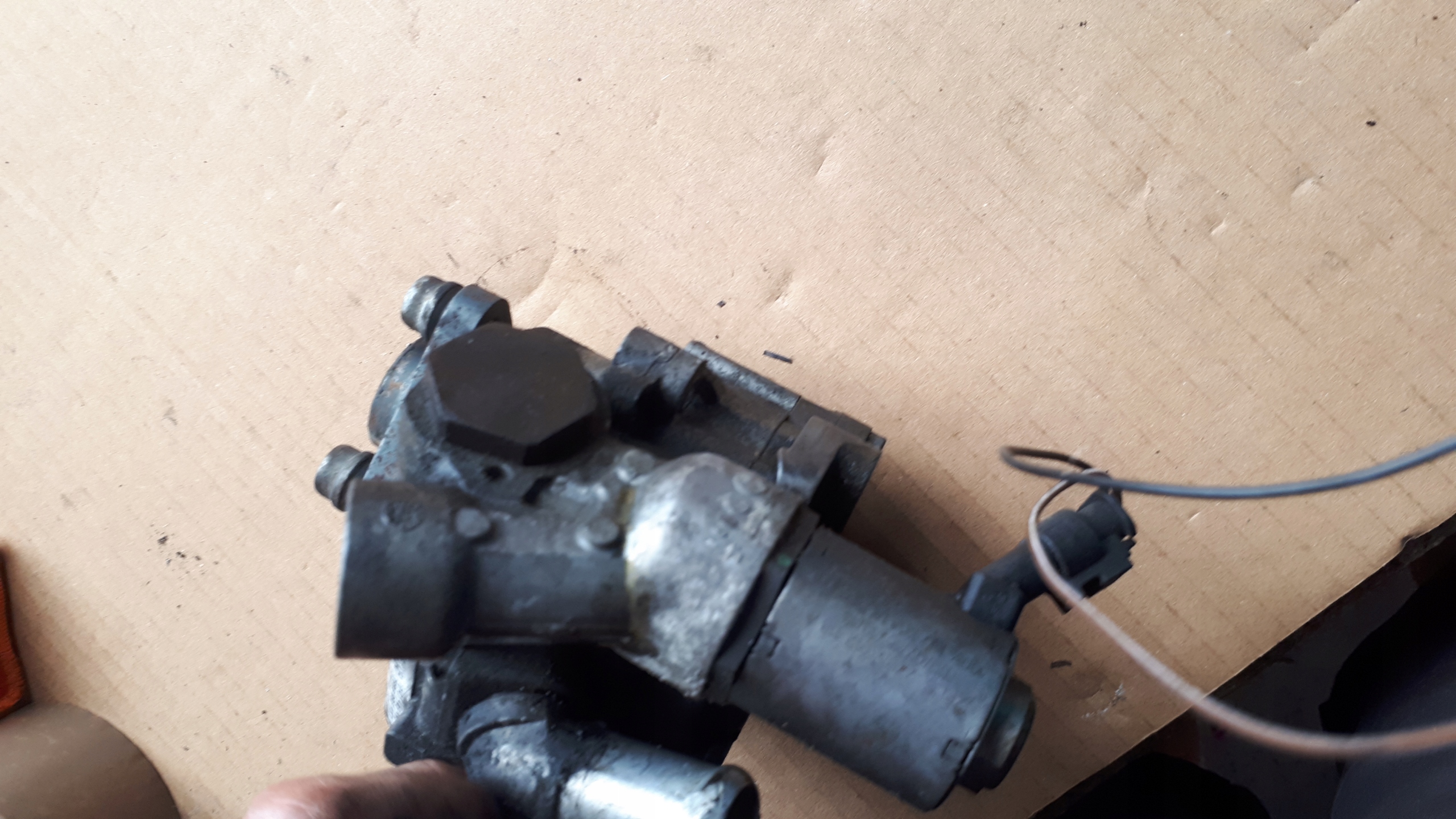 Audi OE 8K0145156L насос гур, рулевой системы