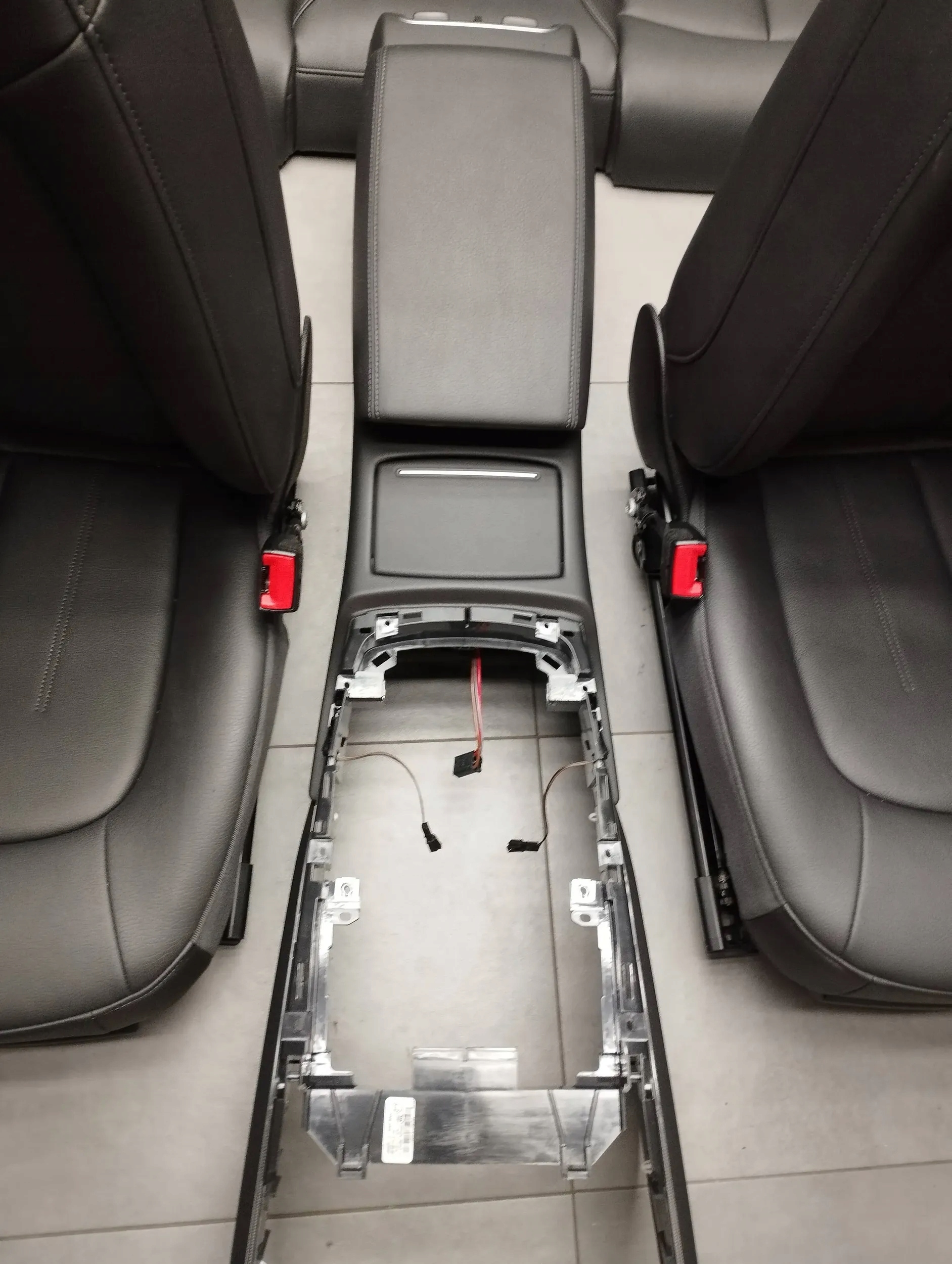 Audi A6 C7 4G sedan seats side leather without AIRBAGOW