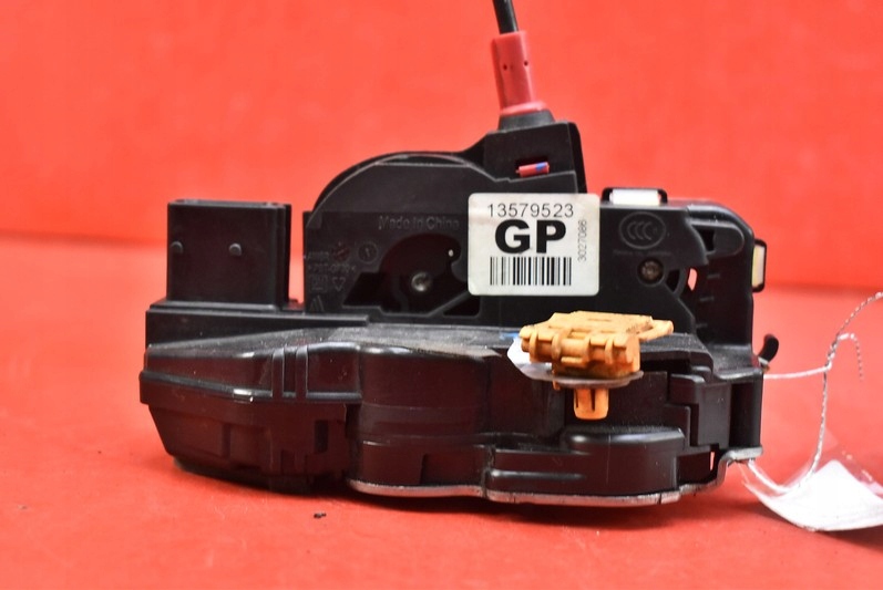 lock door right front front EU 13579523 CHEVROLET ORLANDO 10-15