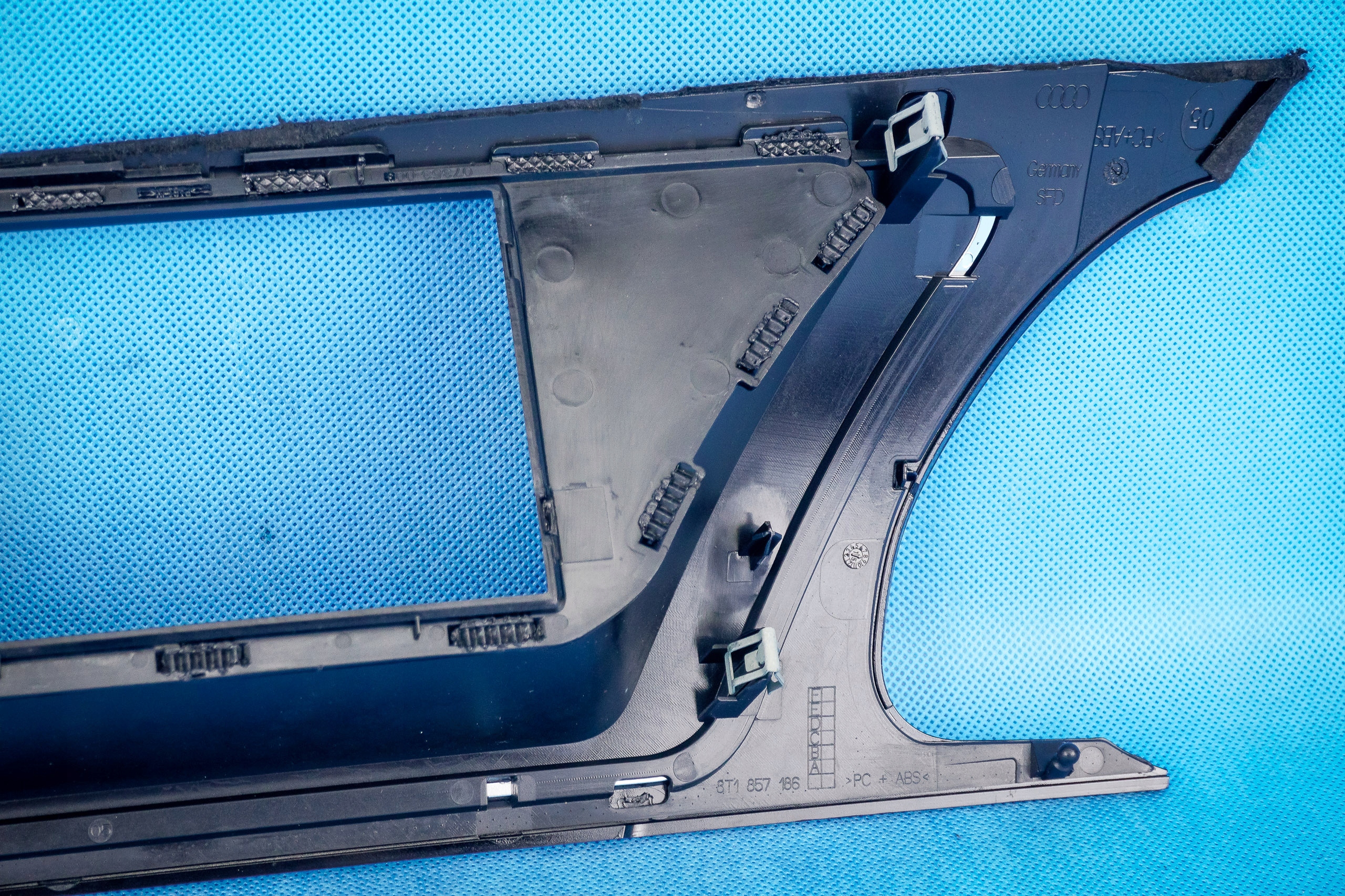 rahmen display Audi A5 RS5 8T Lift 8T1857186AE V58