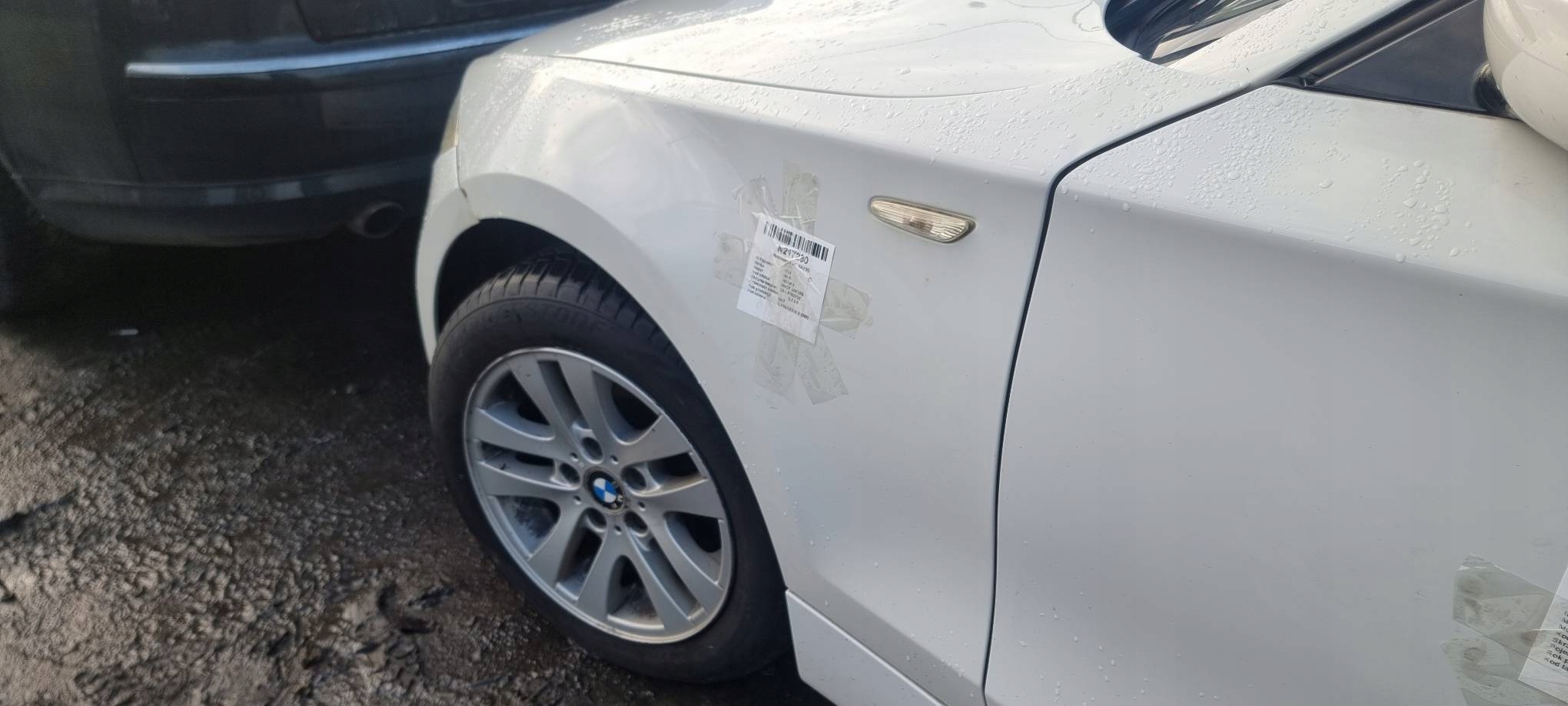 fender left front ALPINWEISS 300 BMW SERIA 1 E87