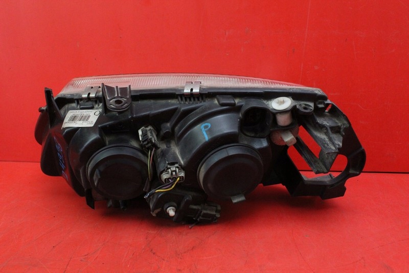 REFLEKTOR right light front NISSAN ALMERA N16