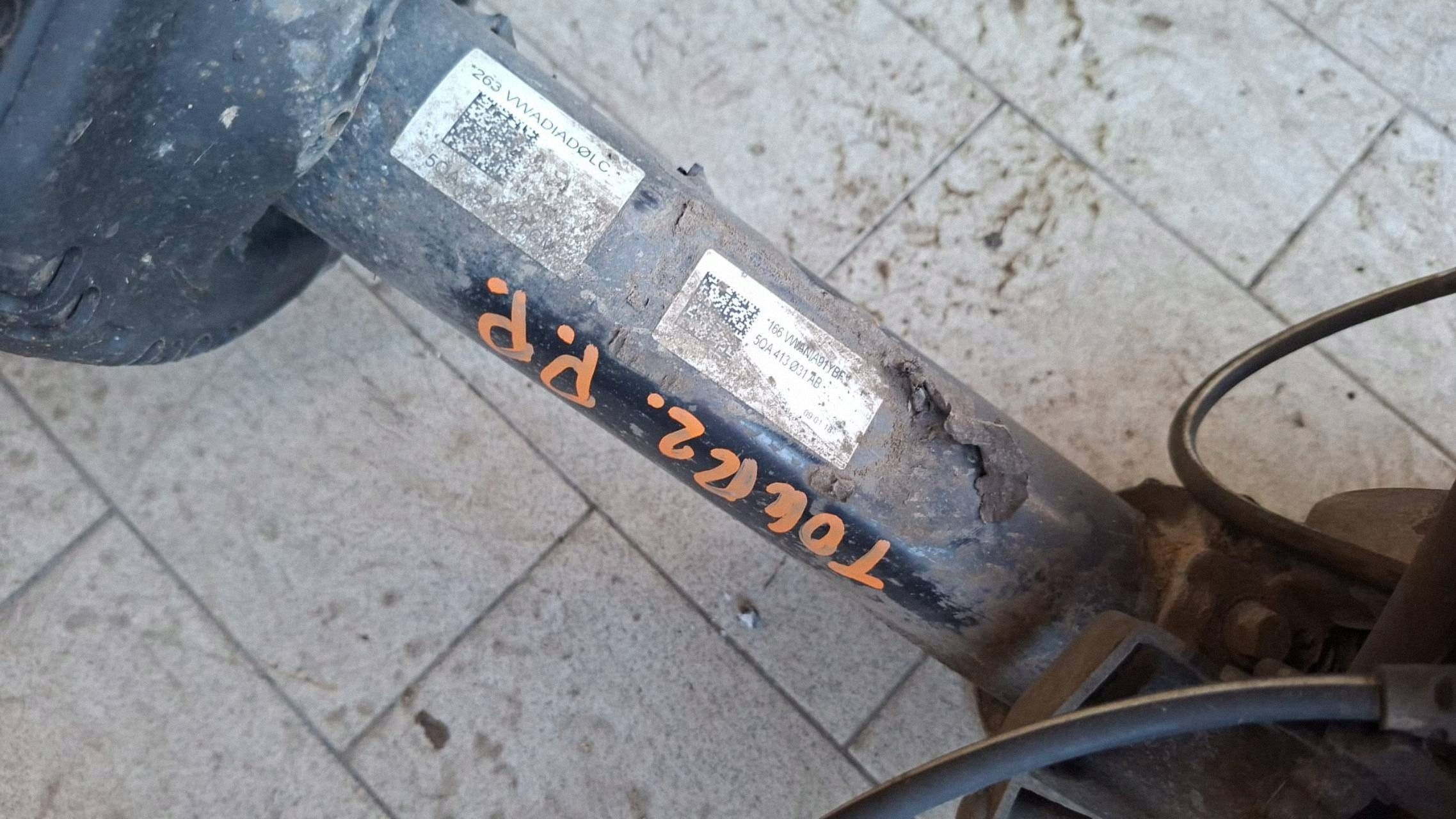 sususpension mcpherson swing front str. right VW Touran III 5QA413031AB