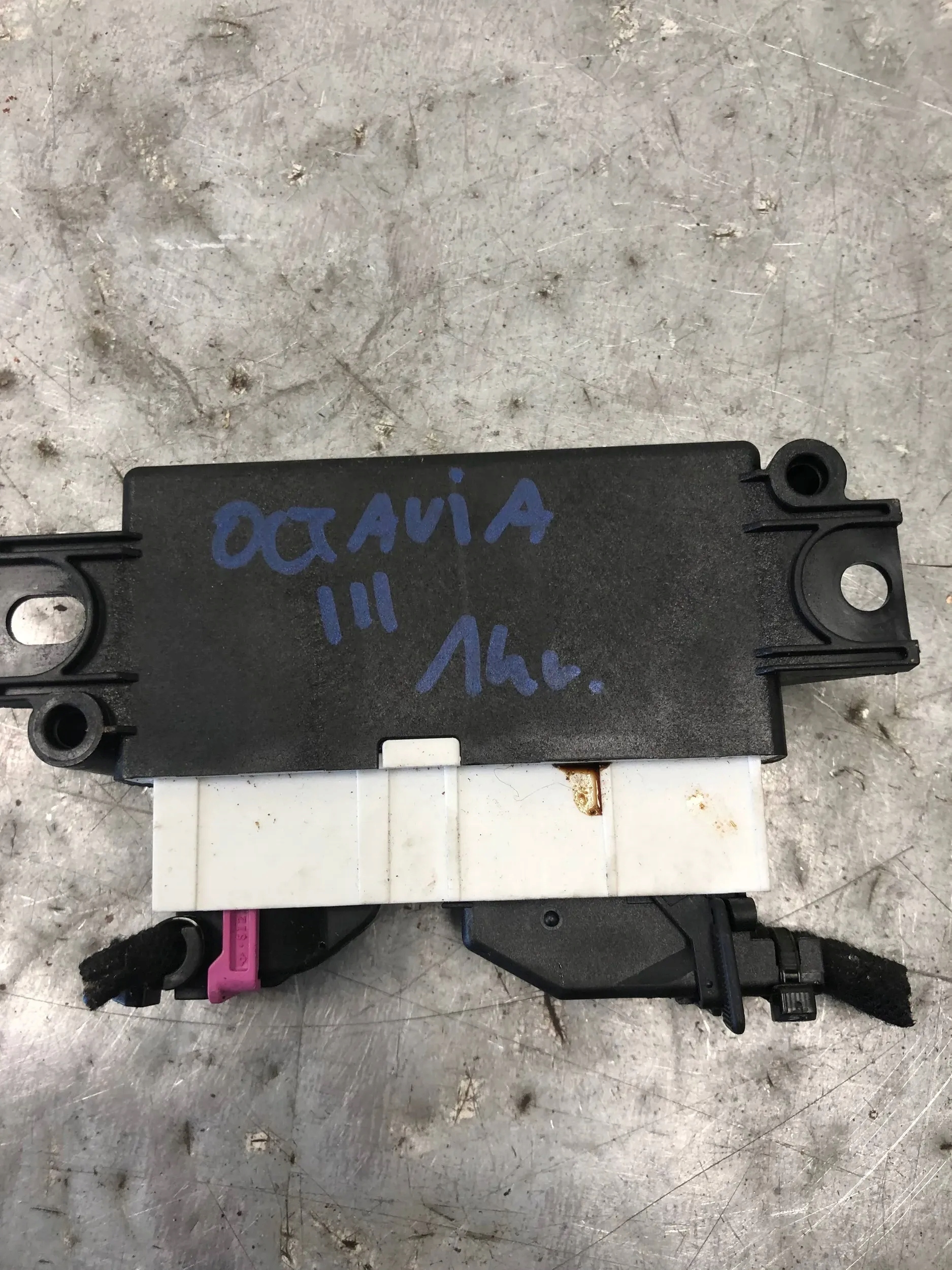module control unit PDC SKODA OCTAVIA III VRS KOMBI 5Q0919294E