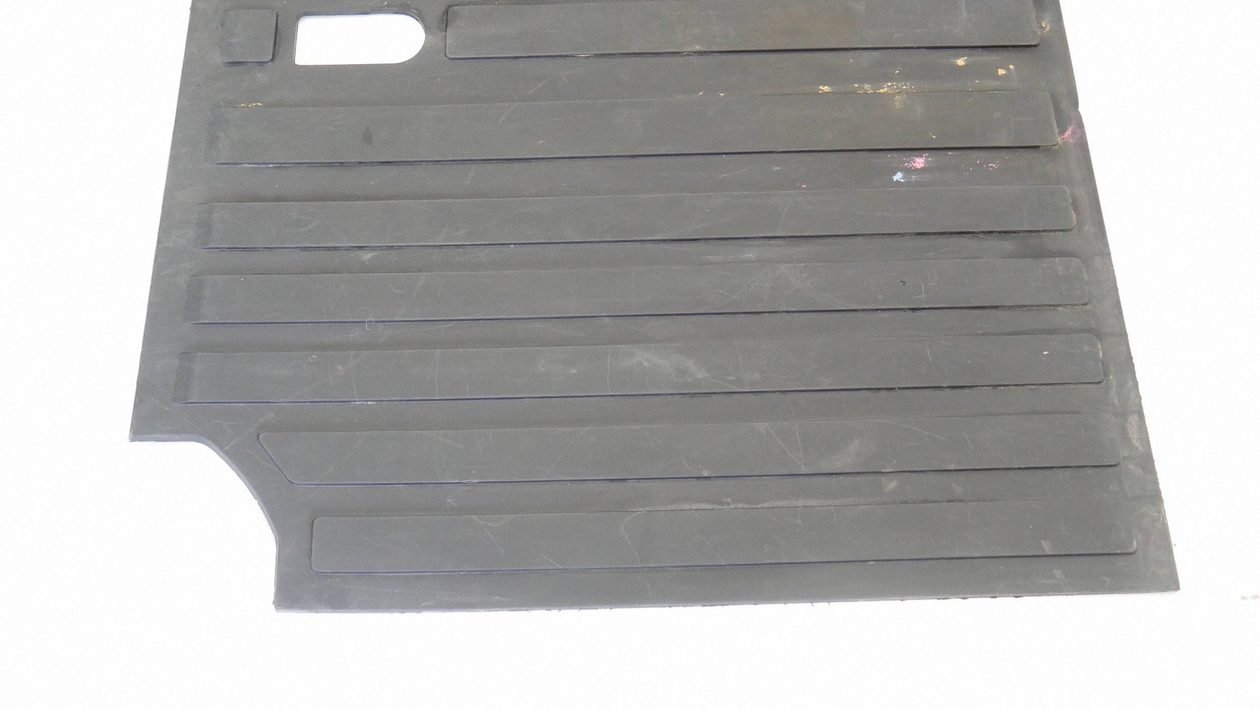 mats boot LAND ROVER DEFENDER L663 M8BM-454A14-BA