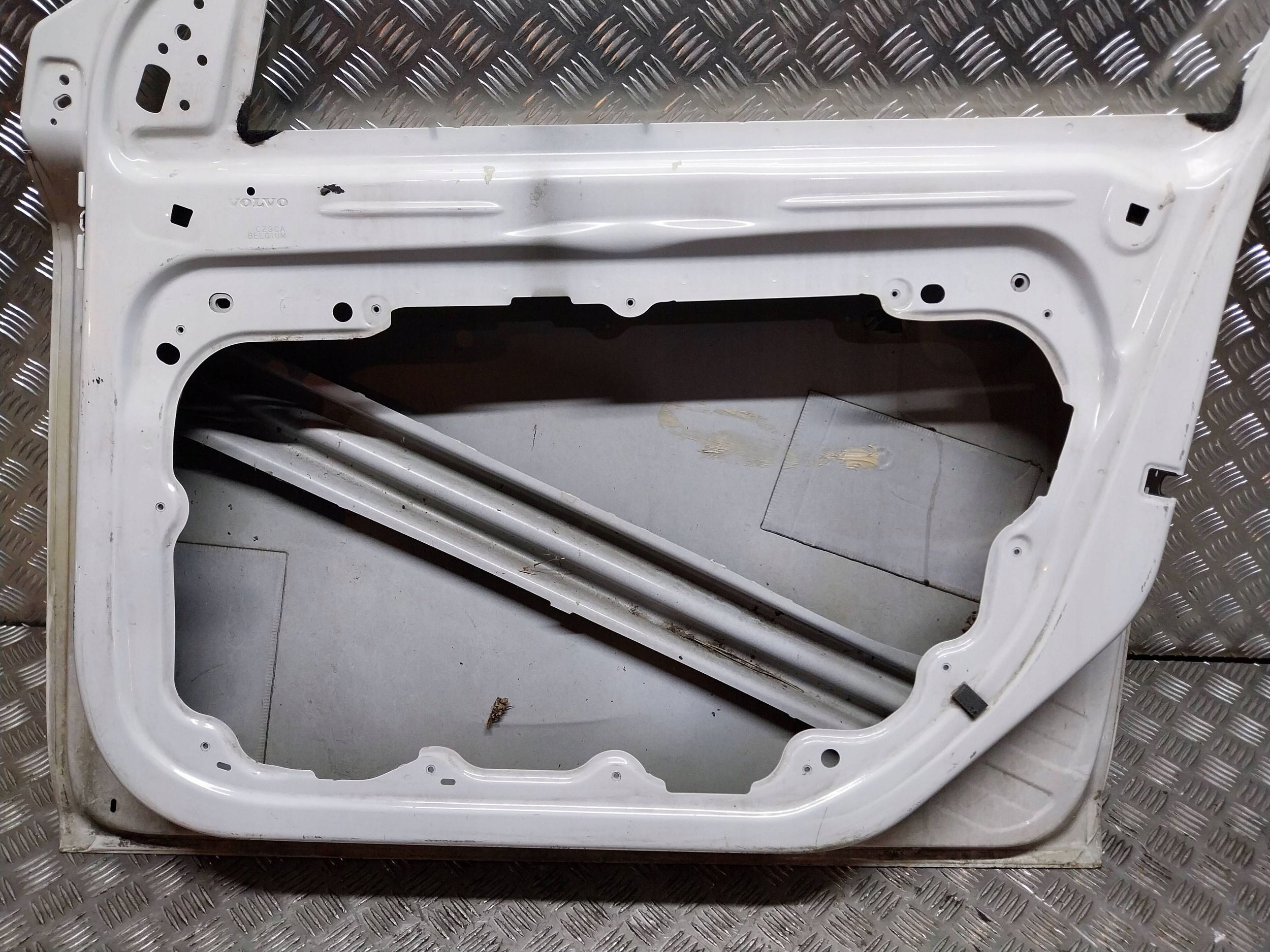 door front right VOLVO V40 II 12