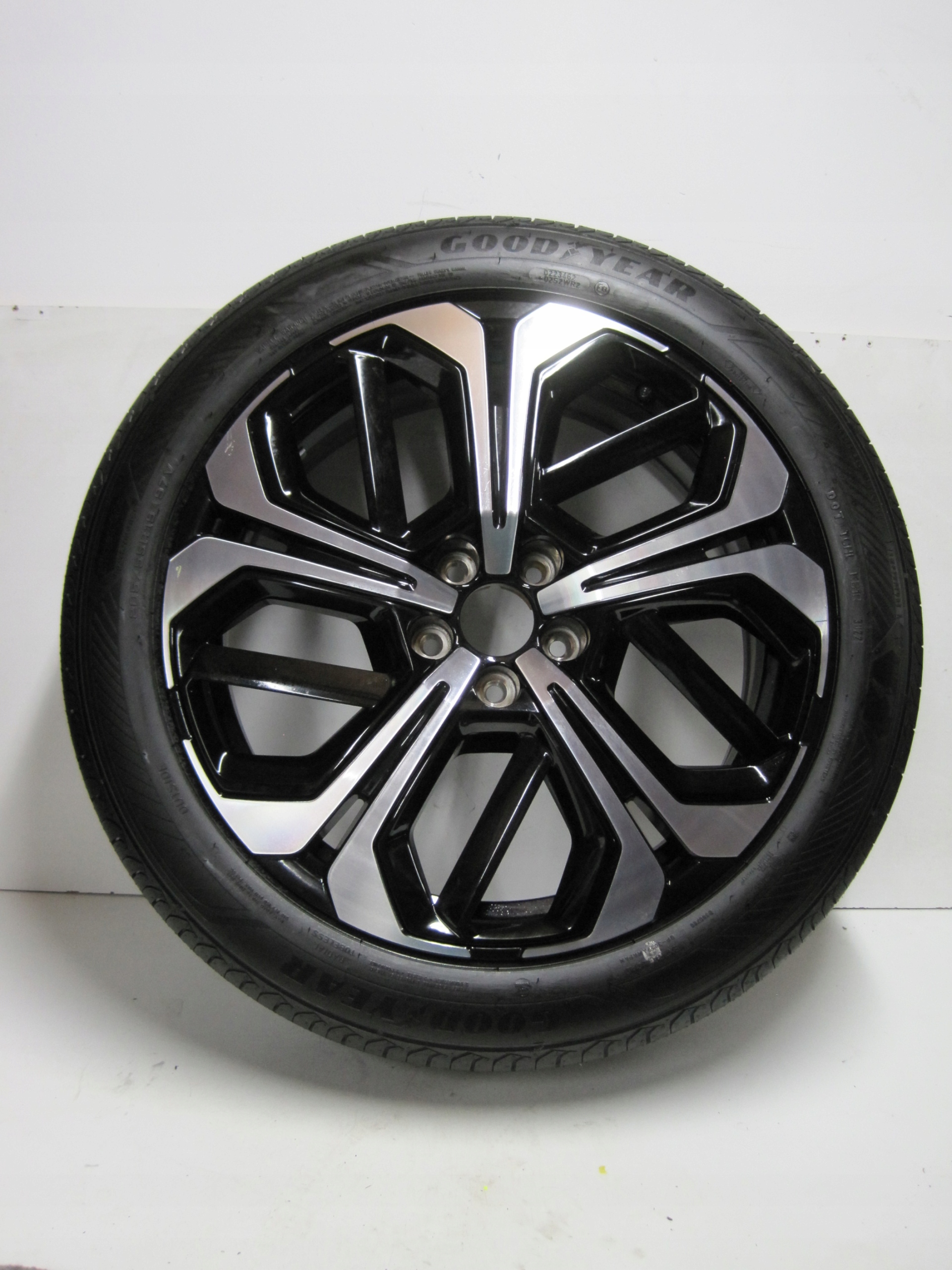 wheels discs tyres CITROEN C5X R19 6mm