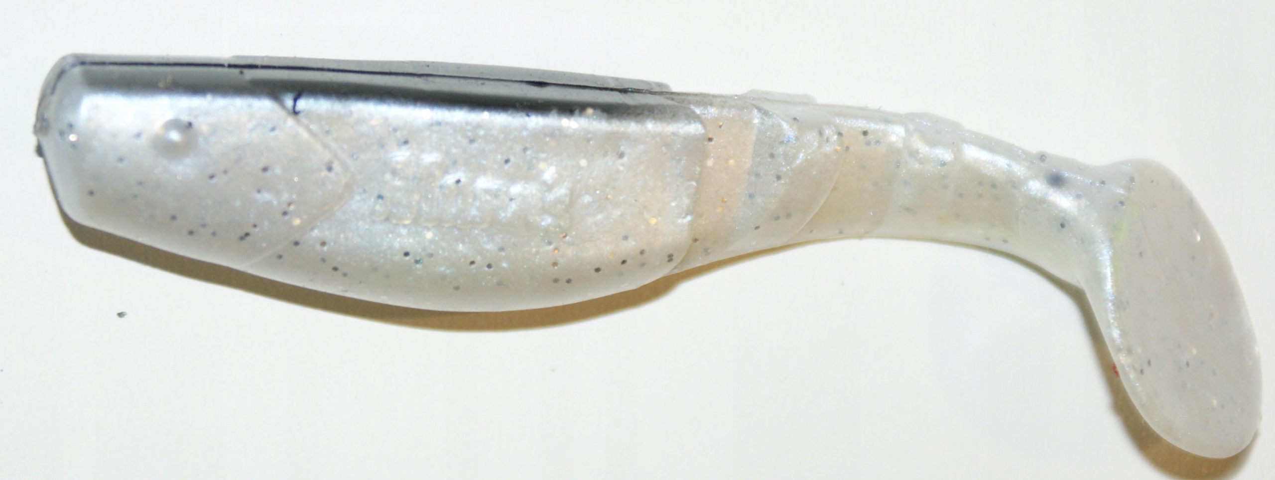 Manns Predator 2 7cm Perła brokat czarny grzbiet