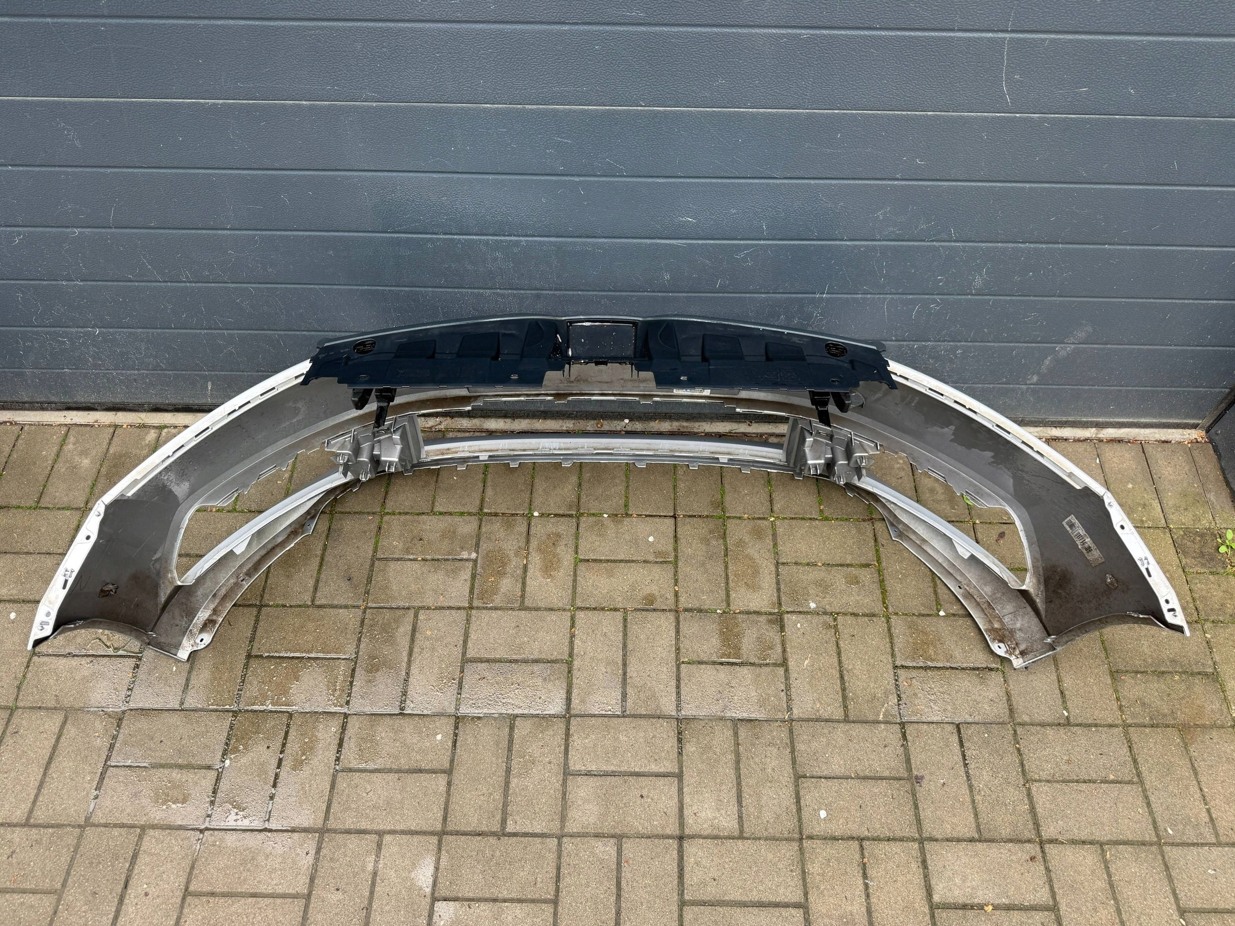 Skoda Fabia 3 III 6V 14- bumper front front