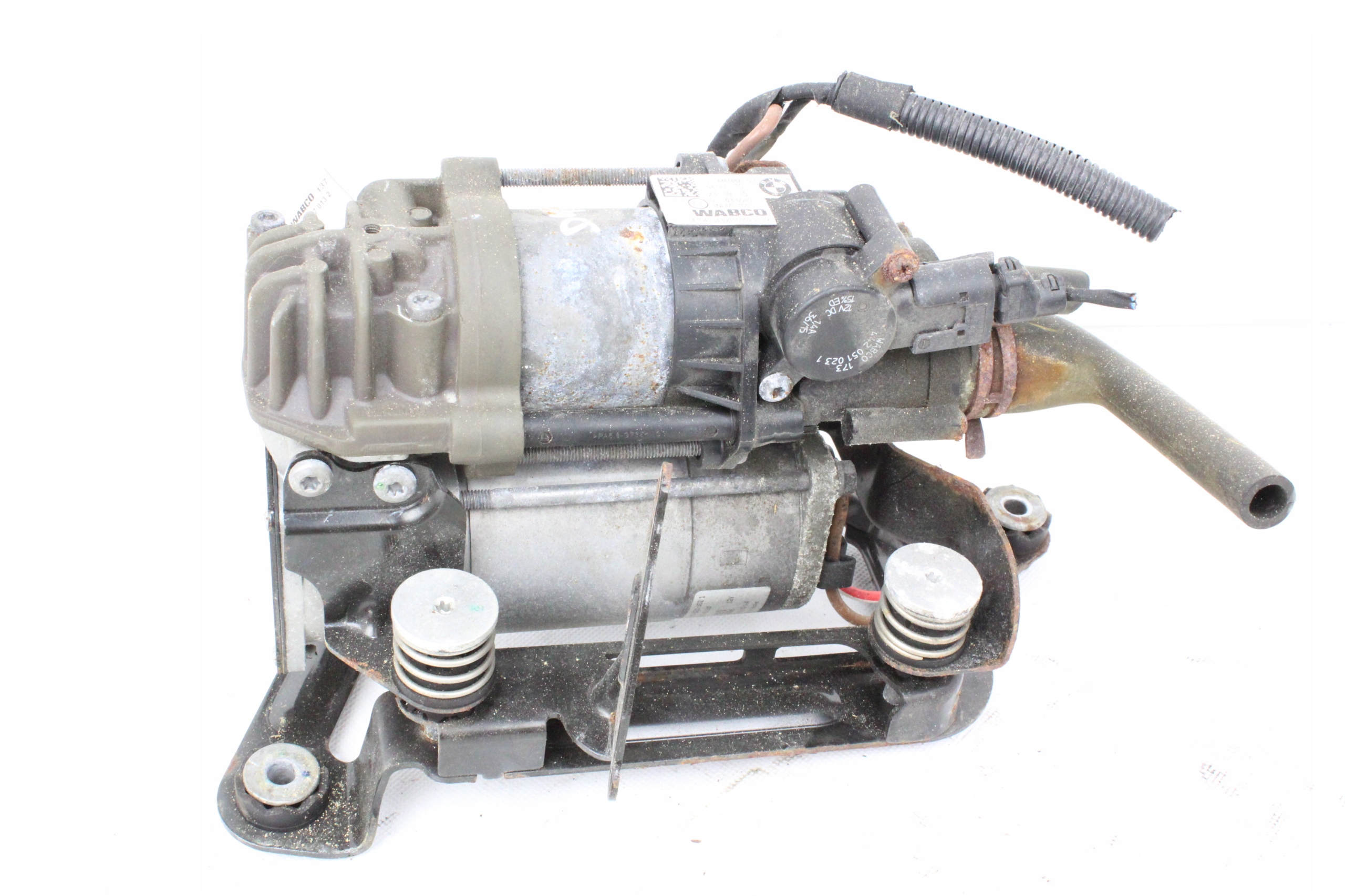 6861882 -01 - Компрессор ниво насос подвески BMW G11 G12