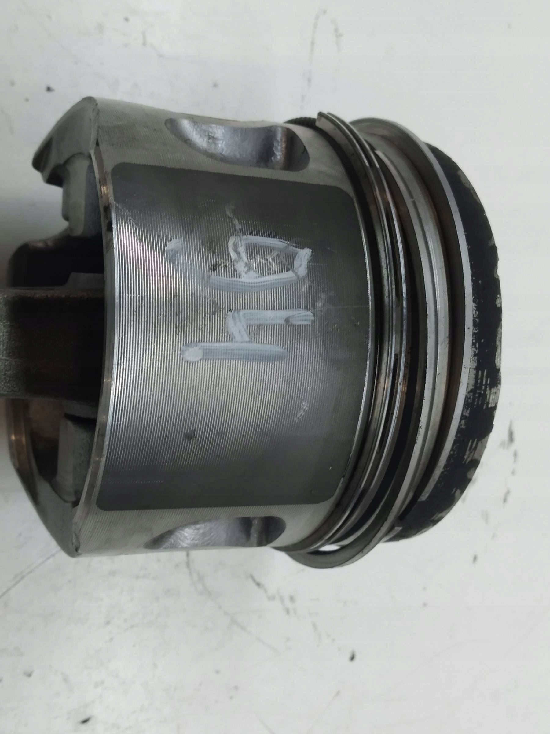 pistone 7901 2.0 TDI VW Volkswagen Touran e (2003-2010)
