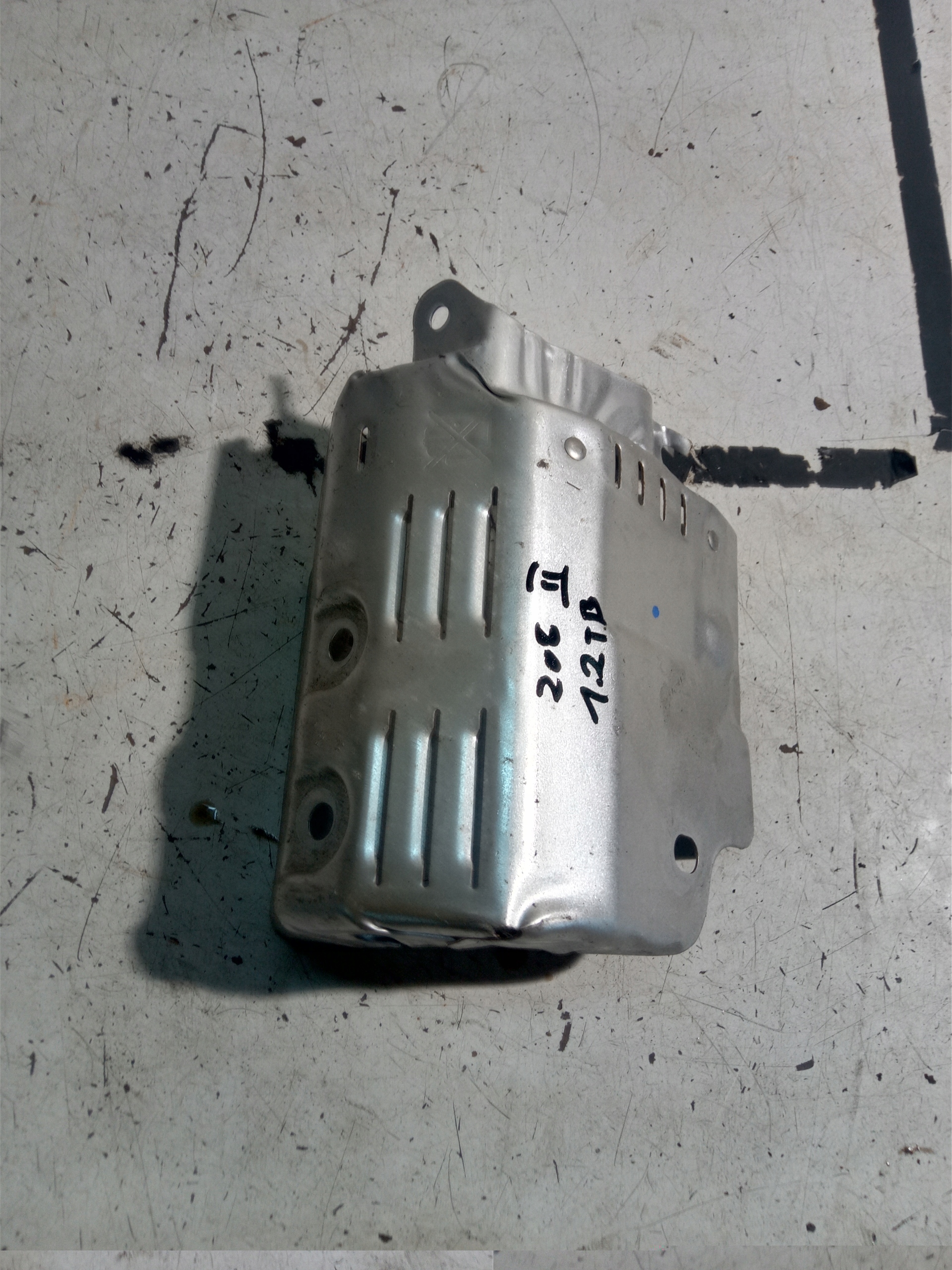 9817792380 - PEUGEOT 208 II ТЕПЛОВИЙ ЕКРАН 1.2 THP