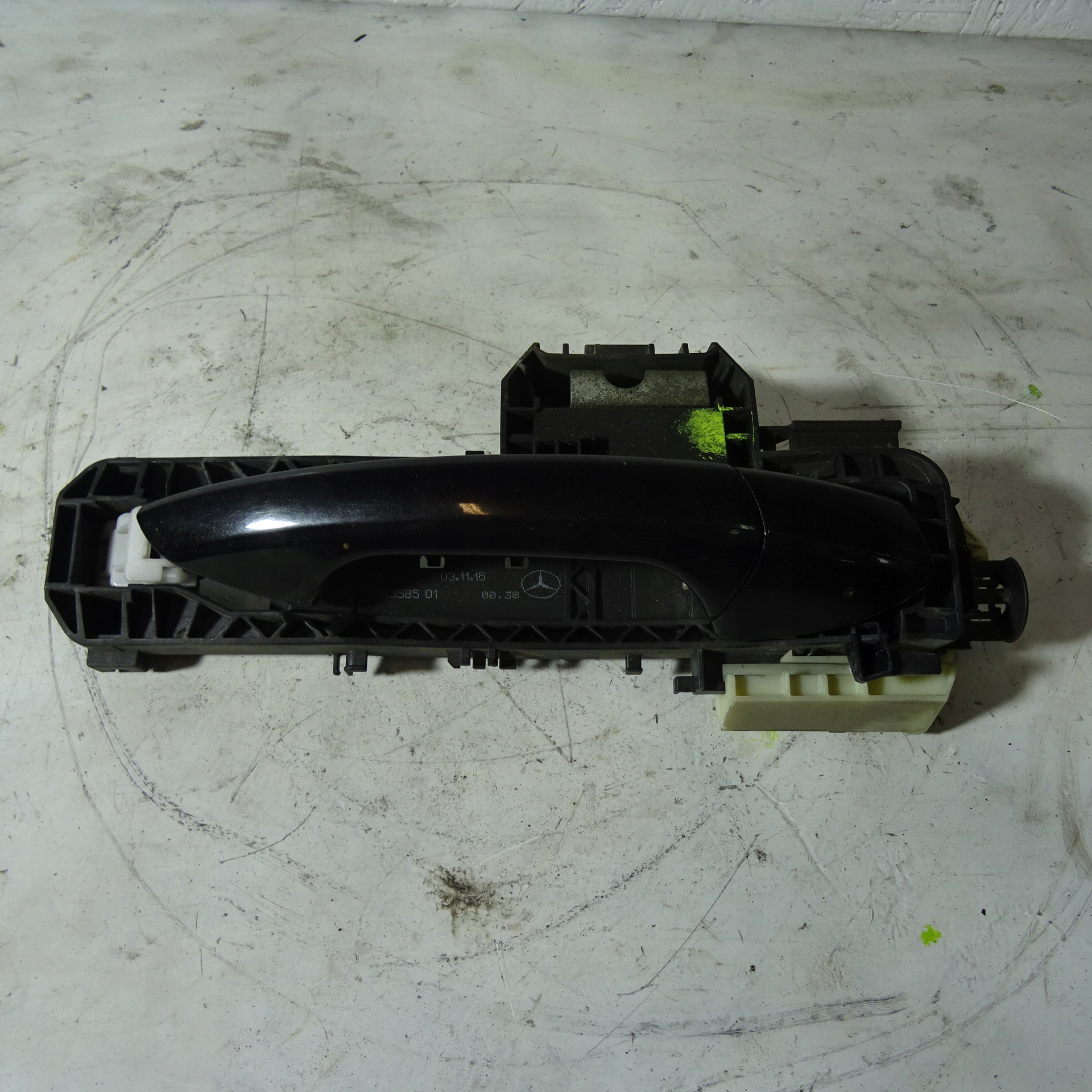 MERCEDES E S212 handle rear part right A2047601634