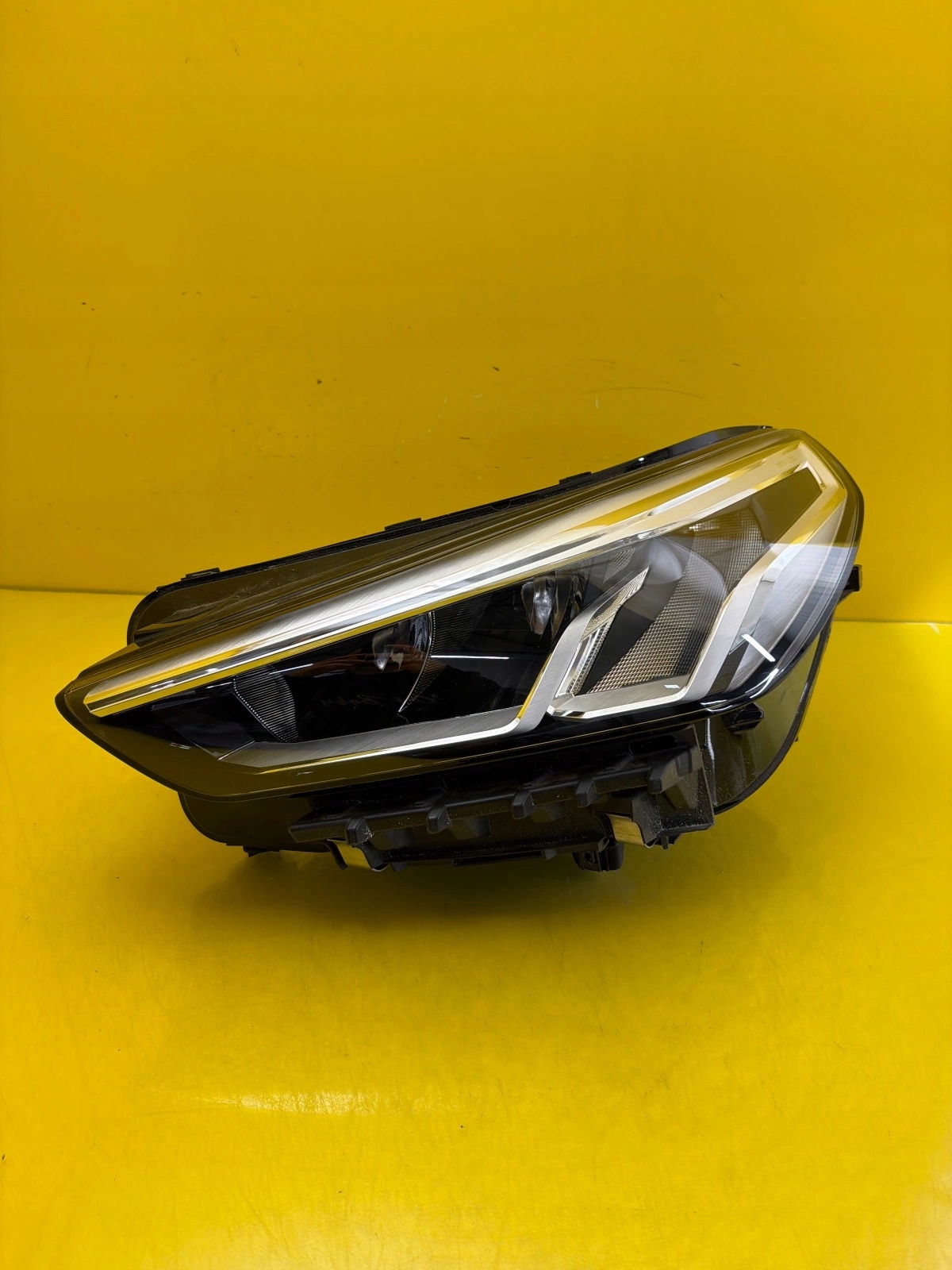 Licht links vorne BMW X1 U11 Full Led 5A9A221-01