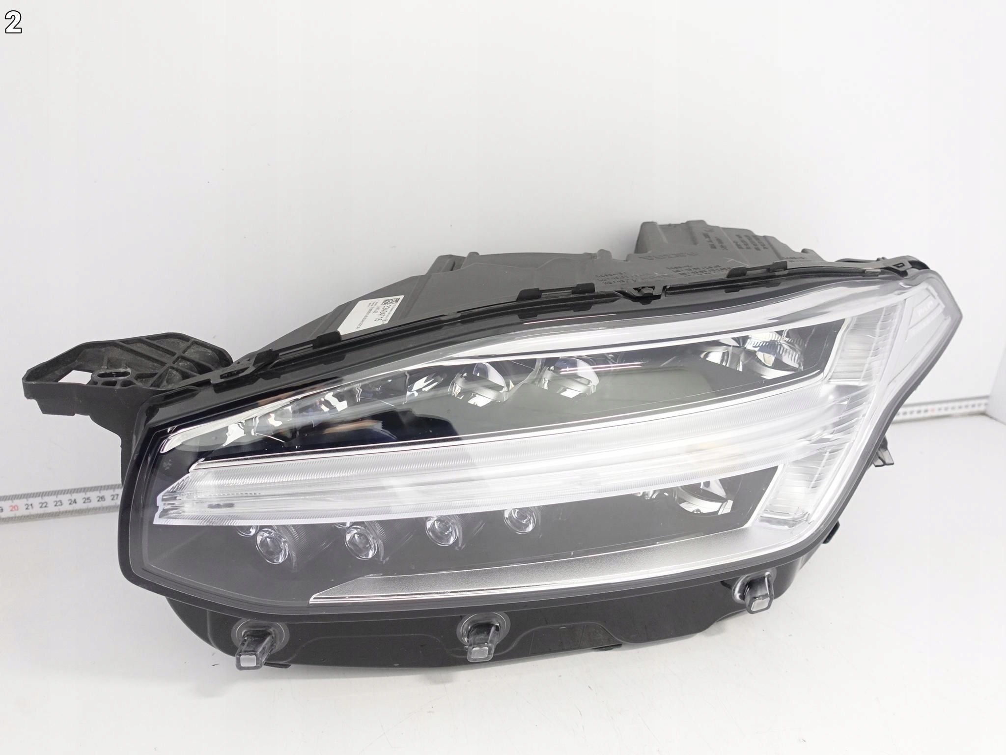 VOLVO XC90 II 19-24 LIFT FULL LED ACTIVE HIGH BEAM light left front EUROPA