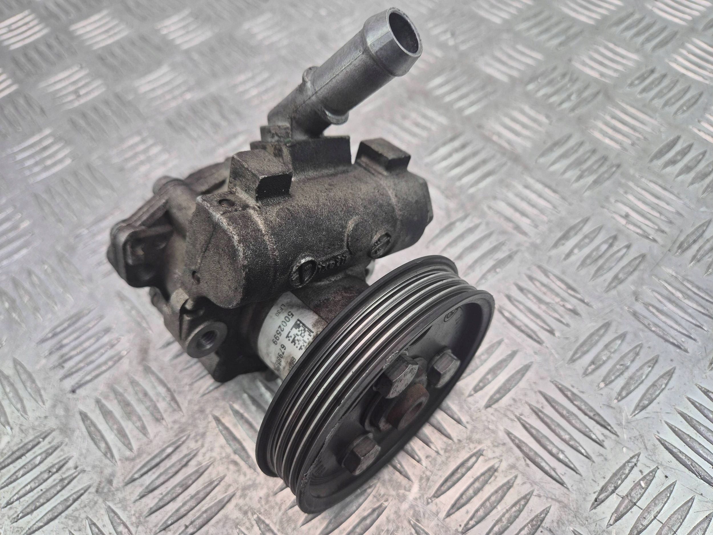BMW X1 E84 xDrive 20i servo pump 679886501 N20B20A