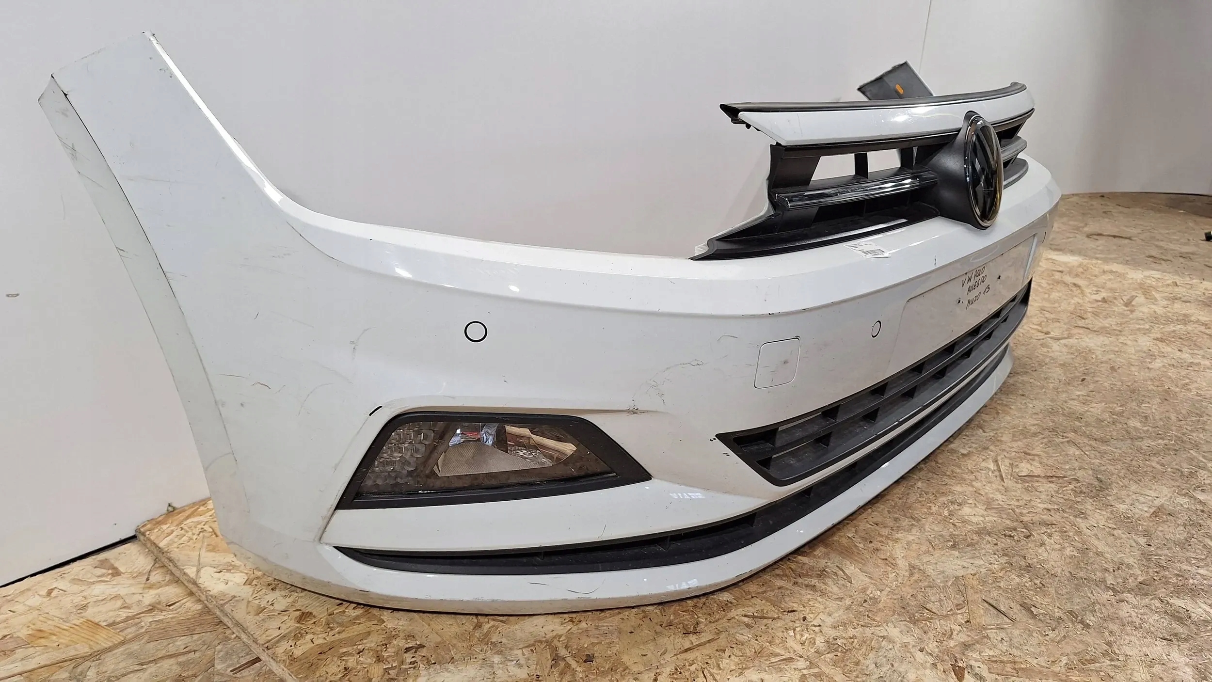 bumper front Vw Polo VI 2G 17