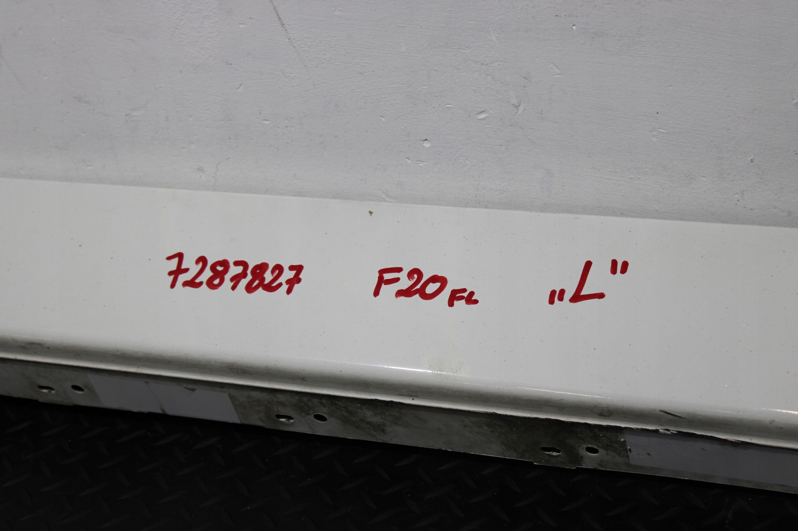 cap threshold left threshold left 7287827 BMW 1 F20 LIFT