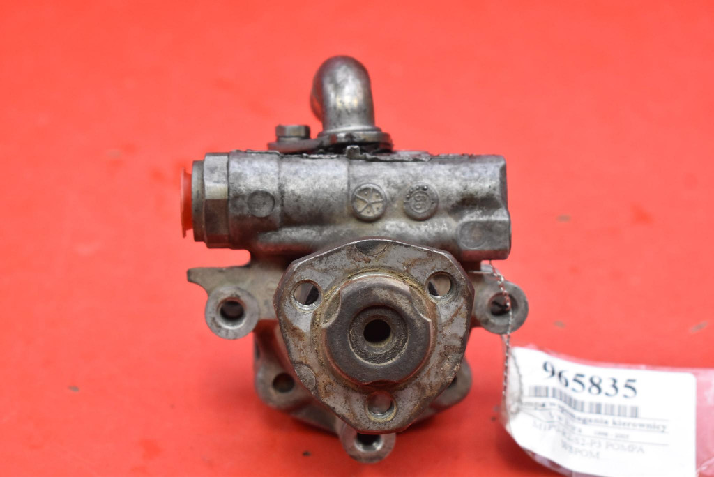 servo pump 1J0122154B VW BORA 1.6 8V 98-05