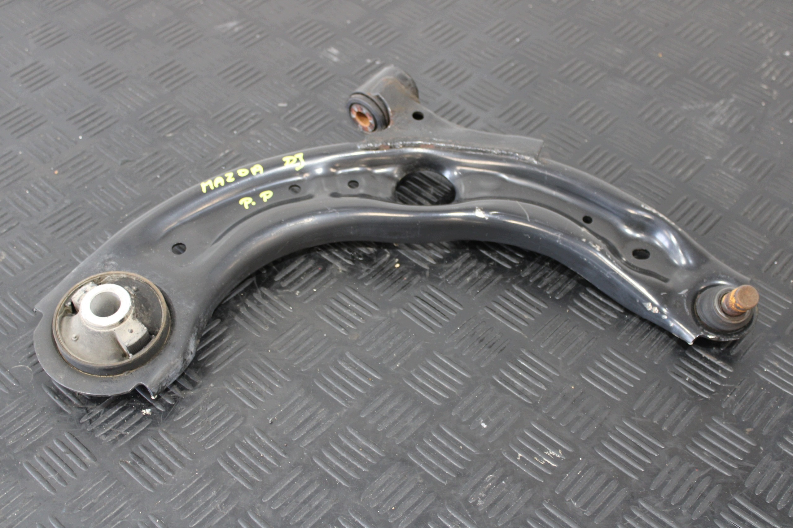 arm right front MAZDA 2 II DJ LIFT