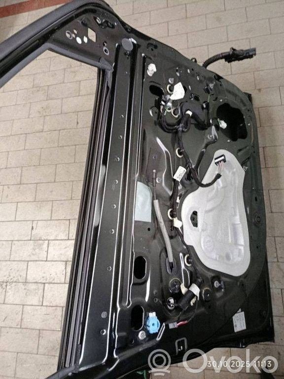 door front front side left Renault Megane V E-Tech w colour BIYNX